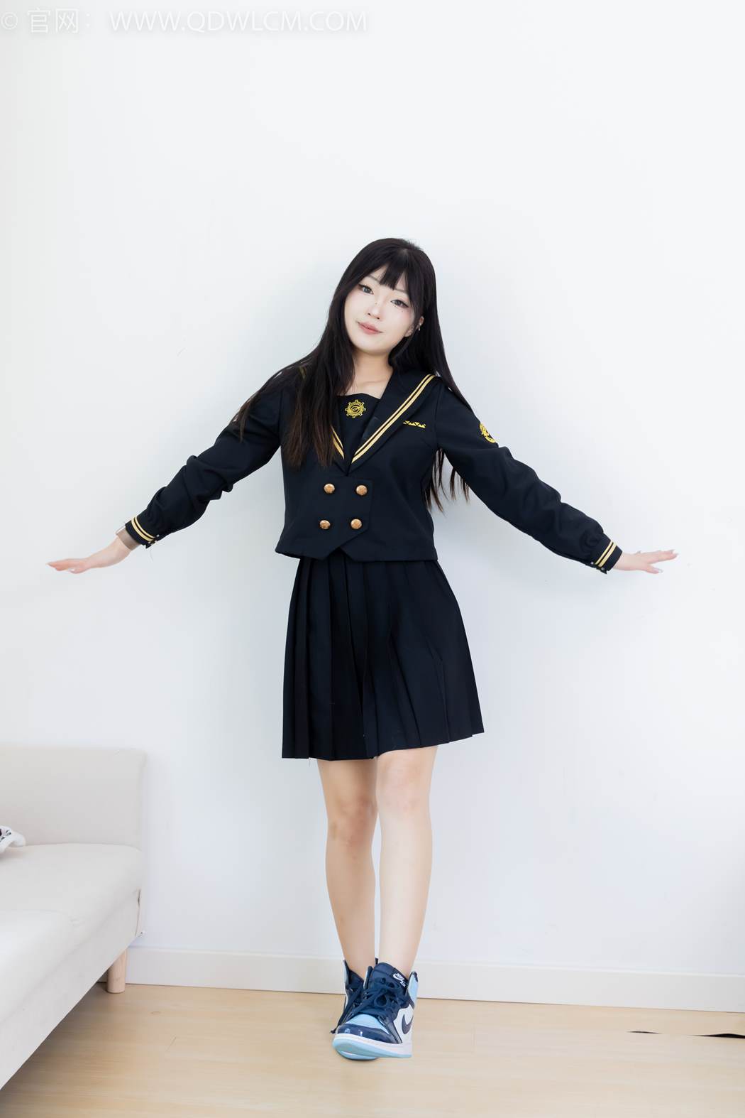 图片[91]-物恋传媒 NO.2423 嘟嘟-JK制服、板鞋、白色蕾丝船袜、裸足[126P] – 速更版-美库