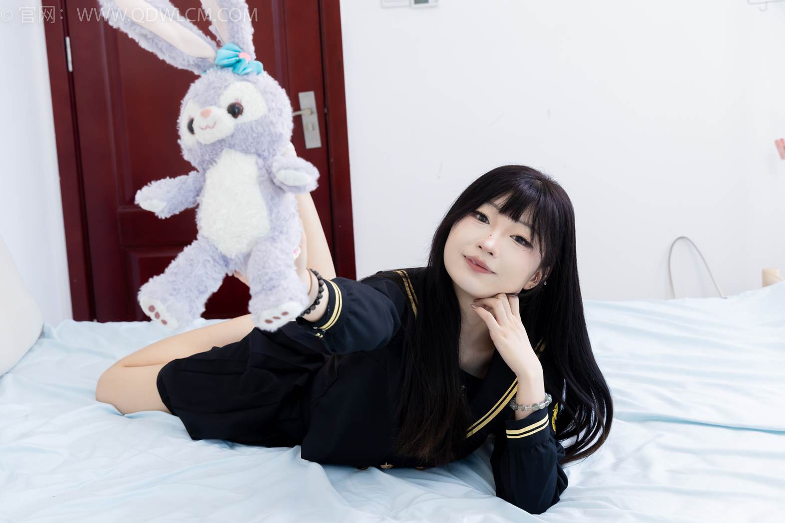 图片[125]-物恋传媒 NO.2423 嘟嘟-JK制服、板鞋、白色蕾丝船袜、裸足[126P] – 速更版-美库