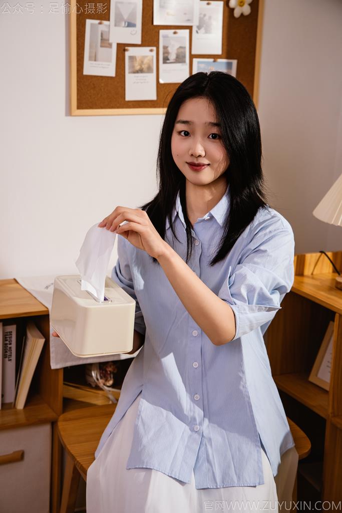 图片[66]-足愉心 NO.023 奶芙（搭配：蓝色衬衫、白色长裙、帆布鞋、白色棉袜、裸足）[110P] – 速更版-美库