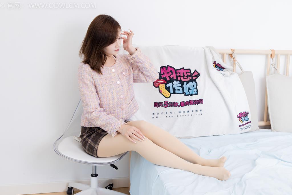 图片[129]-物恋传媒 NO.2425 橙子-长靴、白色过膝棉袜、厚肉丝[160P] – 速更版-美库