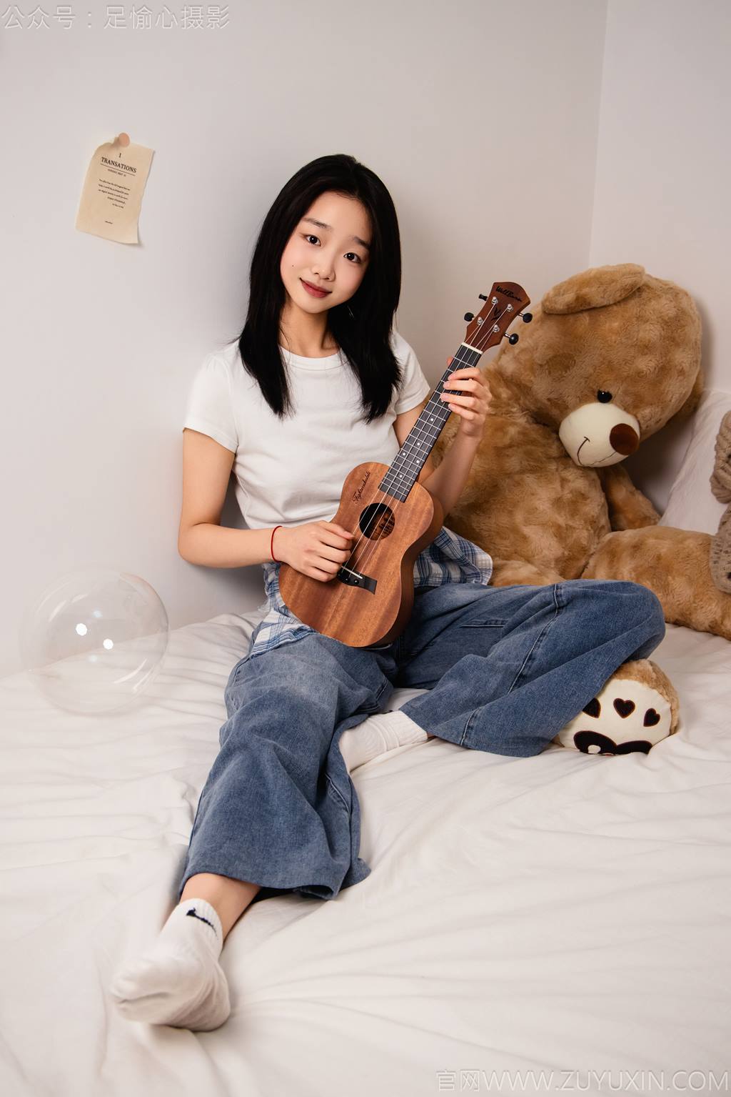 图片[47]-足愉心 NO.027 奶芙（搭配：白色T恤、牛仔长裤、德训鞋、白色棉袜、裸足）[110P] – 速更版-美库