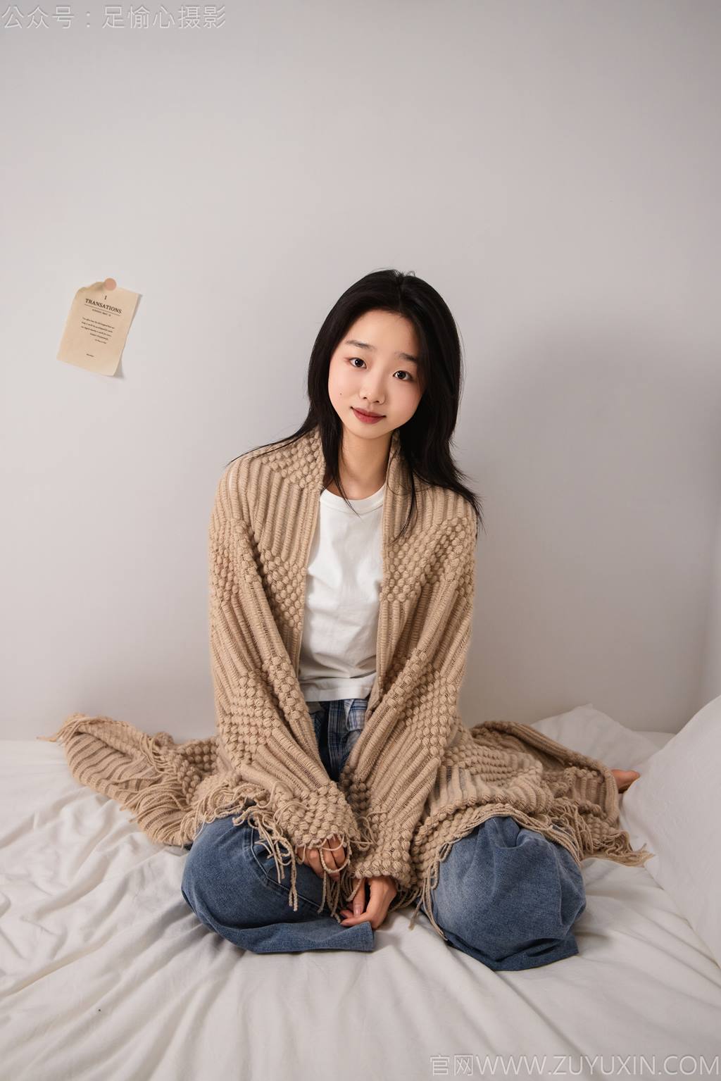 图片[75]-足愉心 NO.027 奶芙（搭配：白色T恤、牛仔长裤、德训鞋、白色棉袜、裸足）[110P] – 速更版-美库