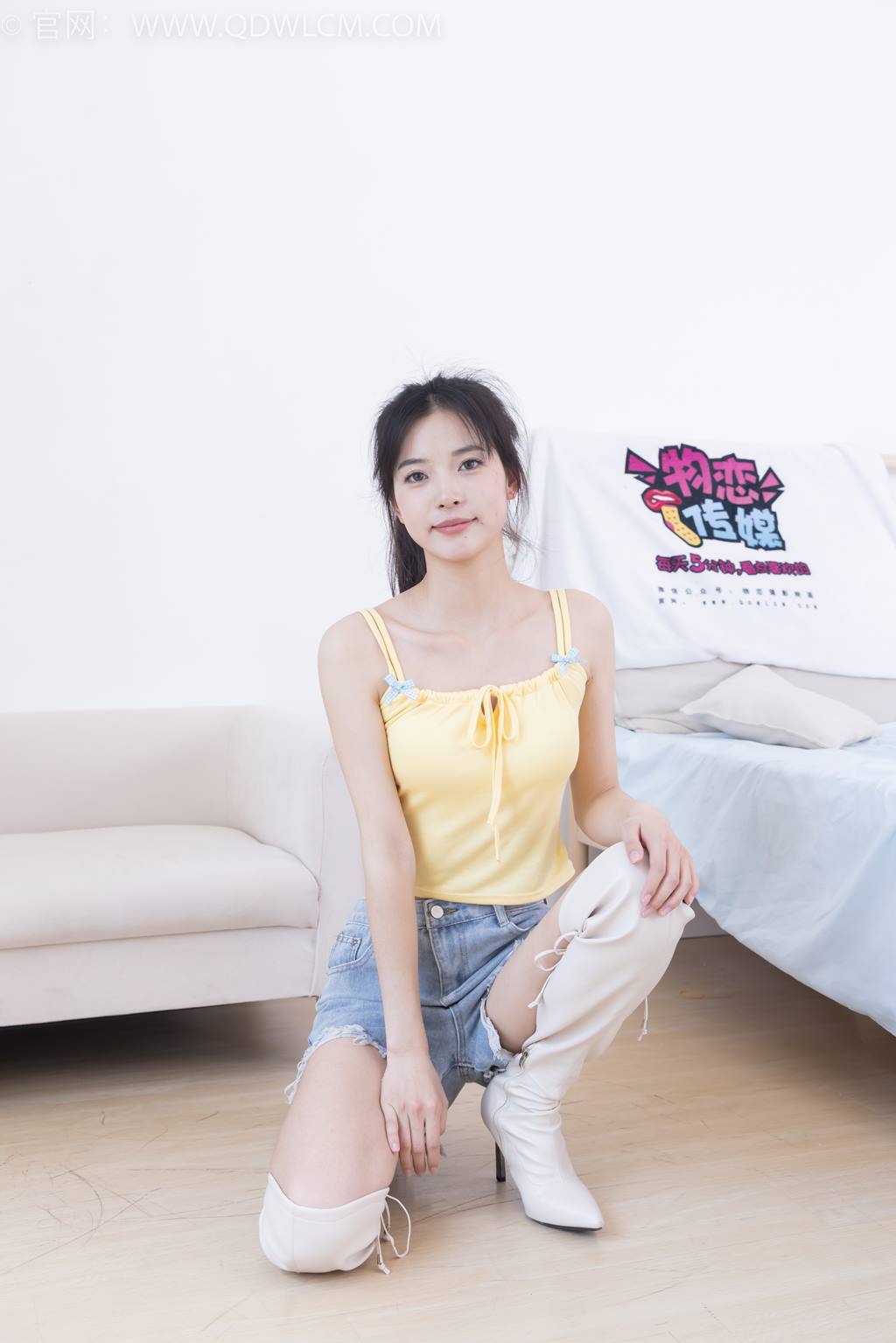 图片[25]-物恋传媒 NO.2426 茯苓-长靴、白棉袜、裸足[135P] – 速更版-美库