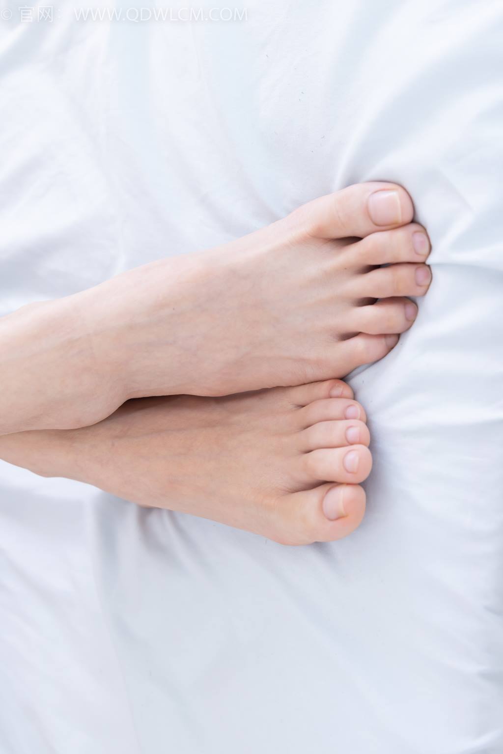 图片[123]-物恋传媒 NO.2426 茯苓-长靴、白棉袜、裸足[135P] – 速更版-美库