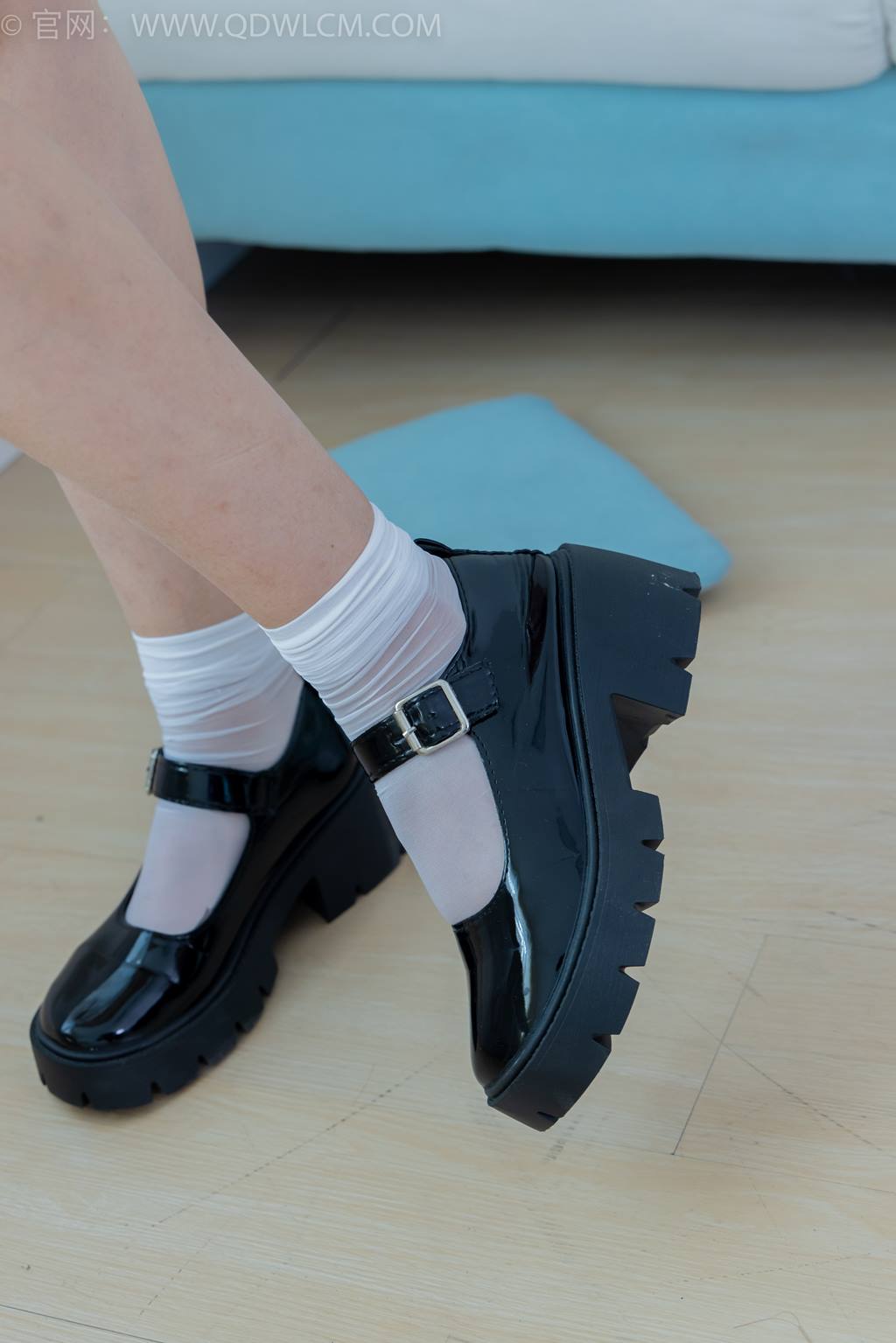 图片[51]-物恋传媒 NO.2427 泡泡-JK制服、皮鞋、短白丝[124P] – 速更版-美库