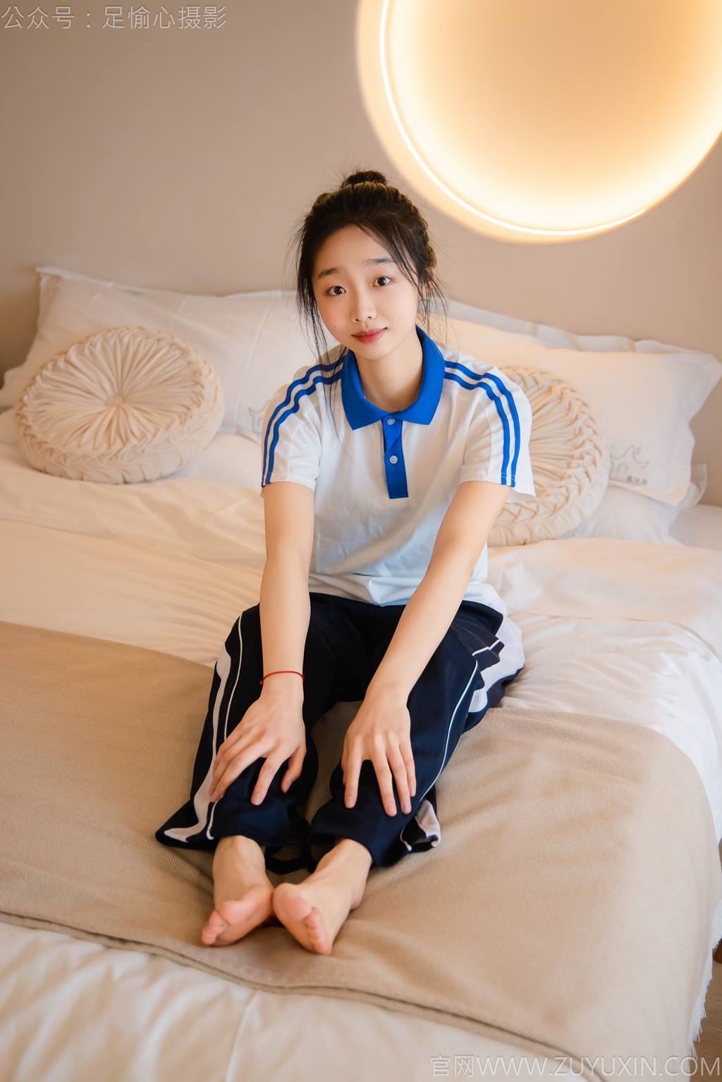 图片[80]-足愉心 NO.031 奶芙（搭配：校服、帆布鞋、白色棉袜、裸足）[110P] – 速更版-美库