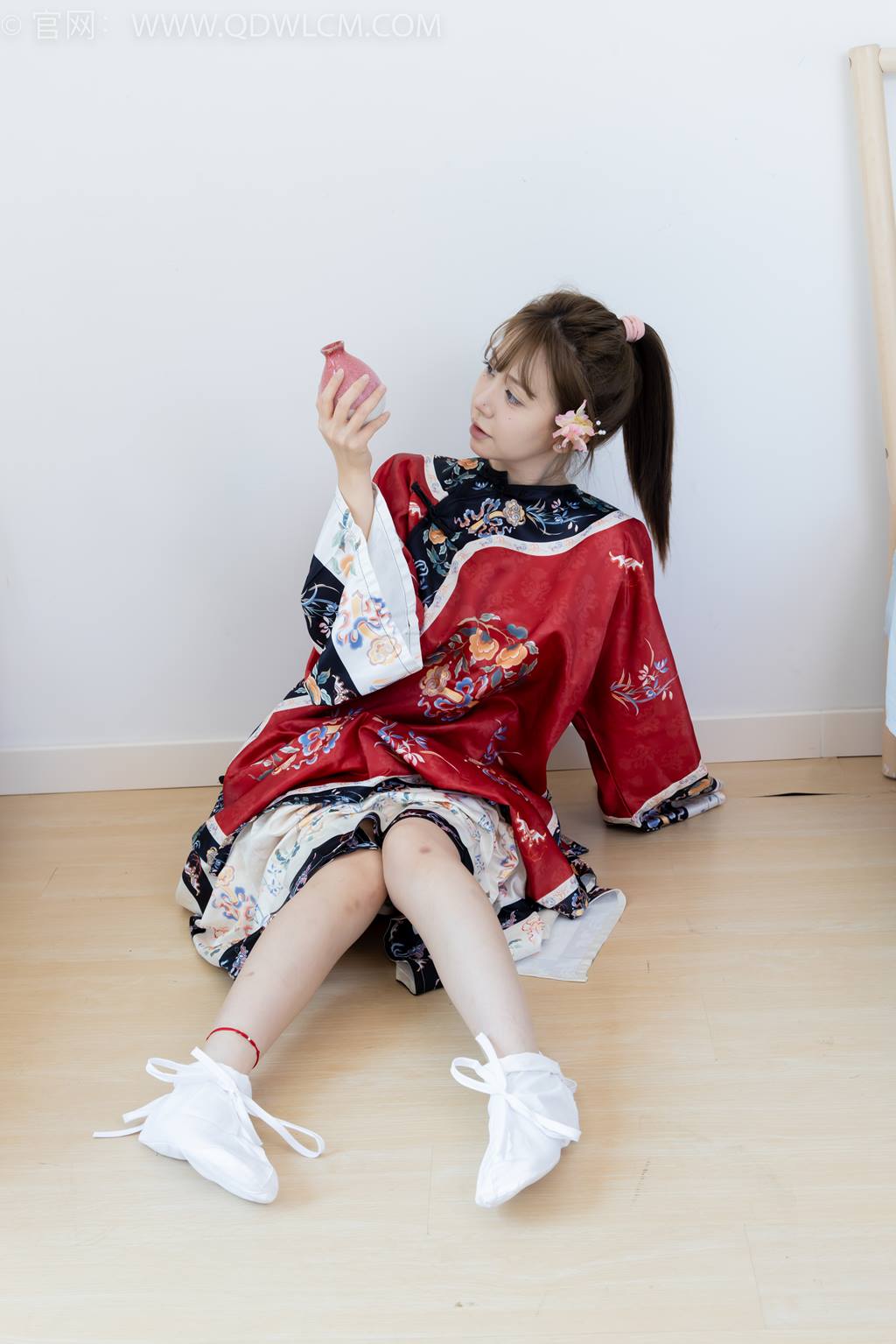 图片[54]-物恋传媒 NO.2429 小曦-汉服、布鞋、足袋、白棉袜[157P] – 速更版-美库