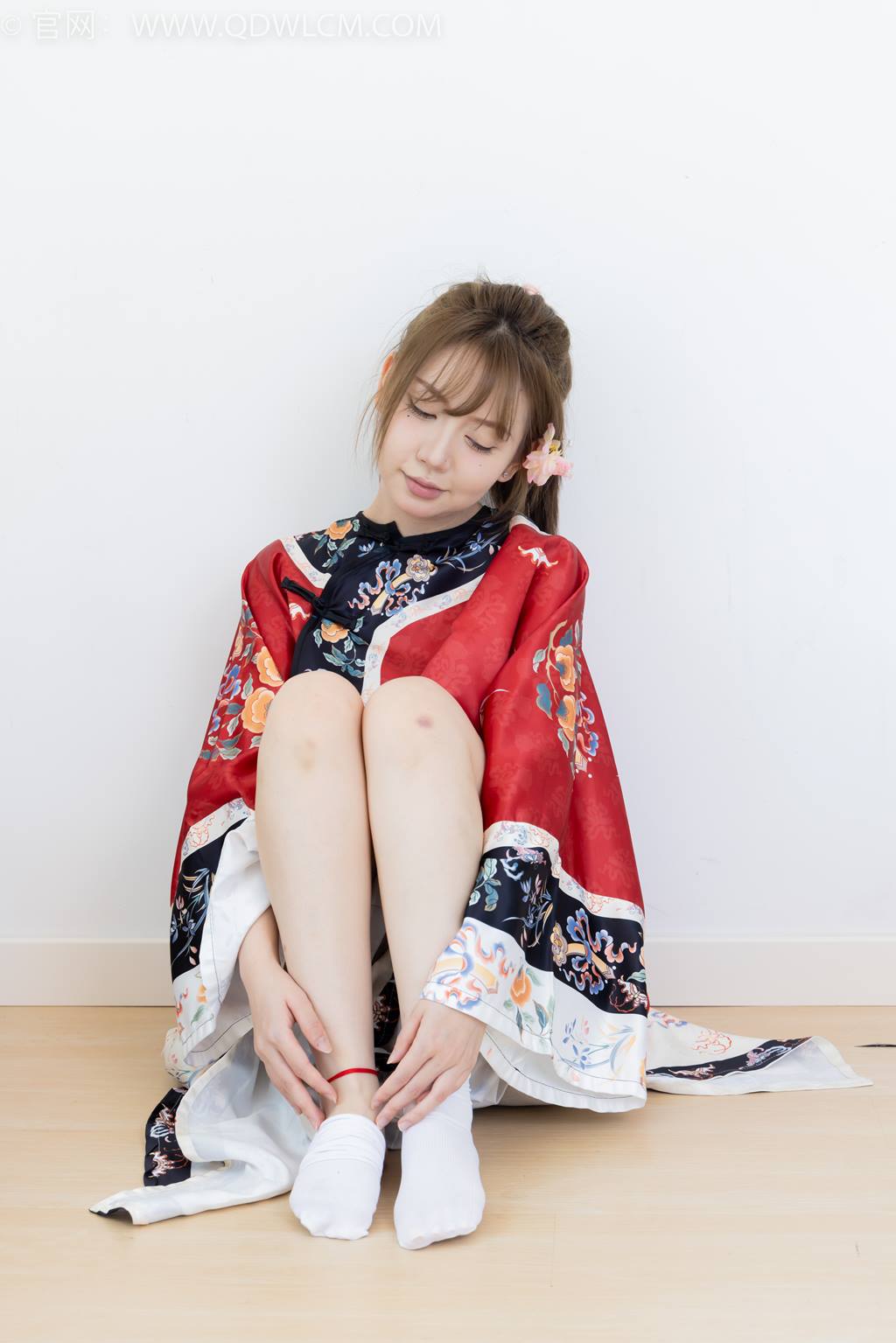 图片[96]-物恋传媒 NO.2429 小曦-汉服、布鞋、足袋、白棉袜[157P] – 速更版-美库