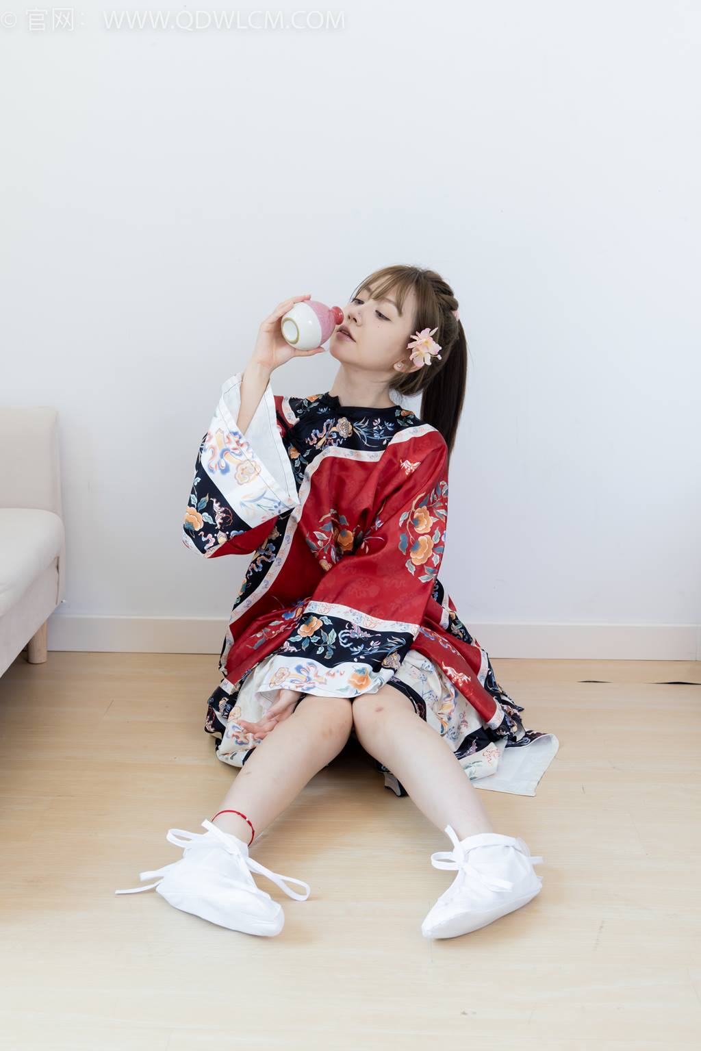 图片[106]-物恋传媒 NO.2429 小曦-汉服、布鞋、足袋、白棉袜[157P] – 速更版-美库