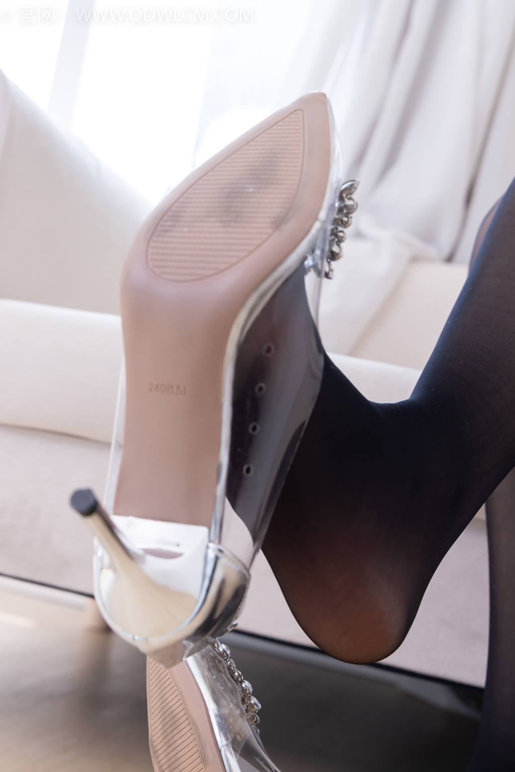 图片[77]-物恋传媒 NO.2430 菜菜-高跟鞋、薄黑丝[145P] – 速更版-美库