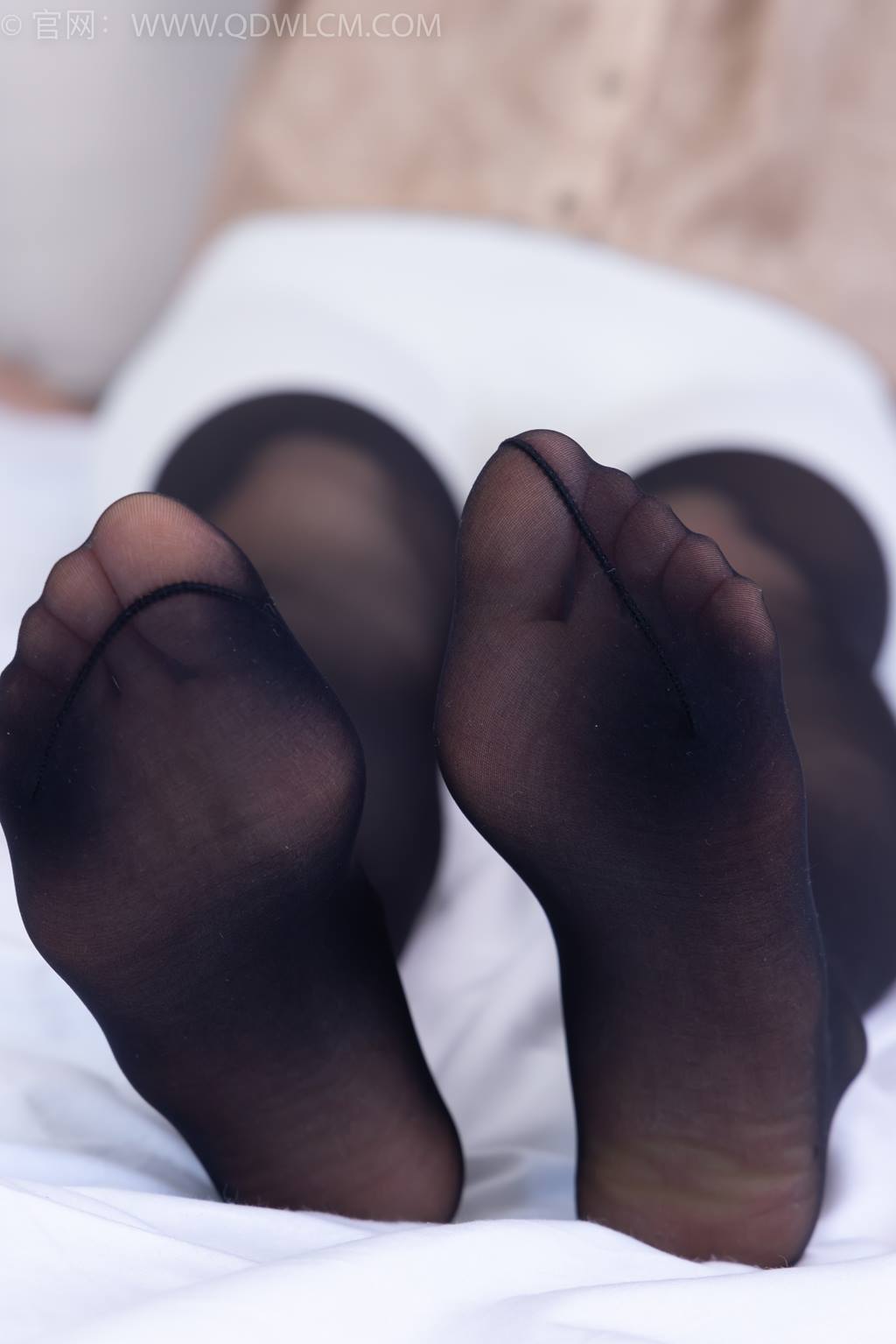 图片[97]-物恋传媒 NO.2430 菜菜-高跟鞋、薄黑丝[145P] – 速更版-美库