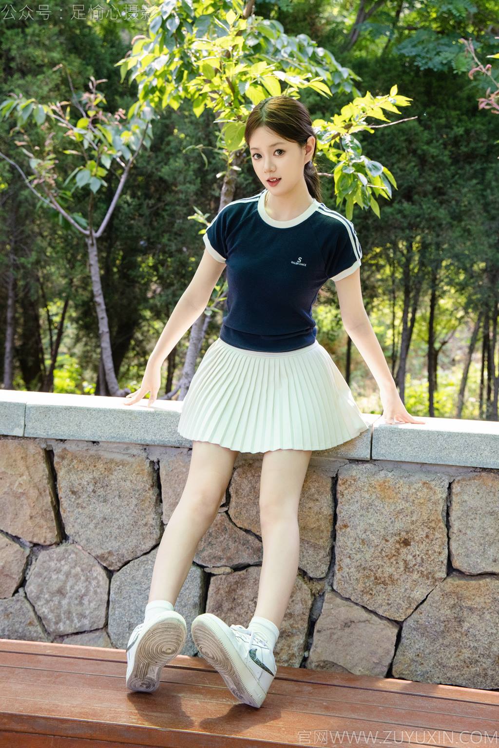 图片[11]-足愉心 NO.039 嘉怡（搭配：体操服、白色短裙、白色棉袜、运动鞋）[90P] – 速更版-美库