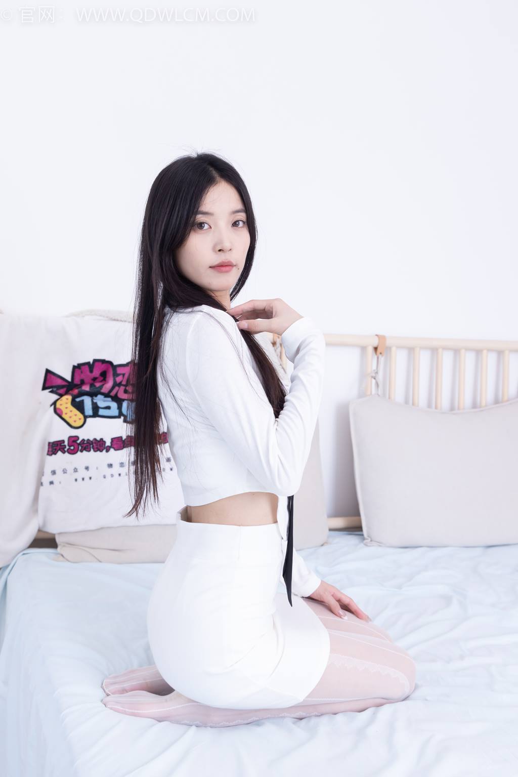 图片[39]-物恋传媒 NO.2431 茯苓-两双高跟鞋、两双丝[140P] – 速更版-美库