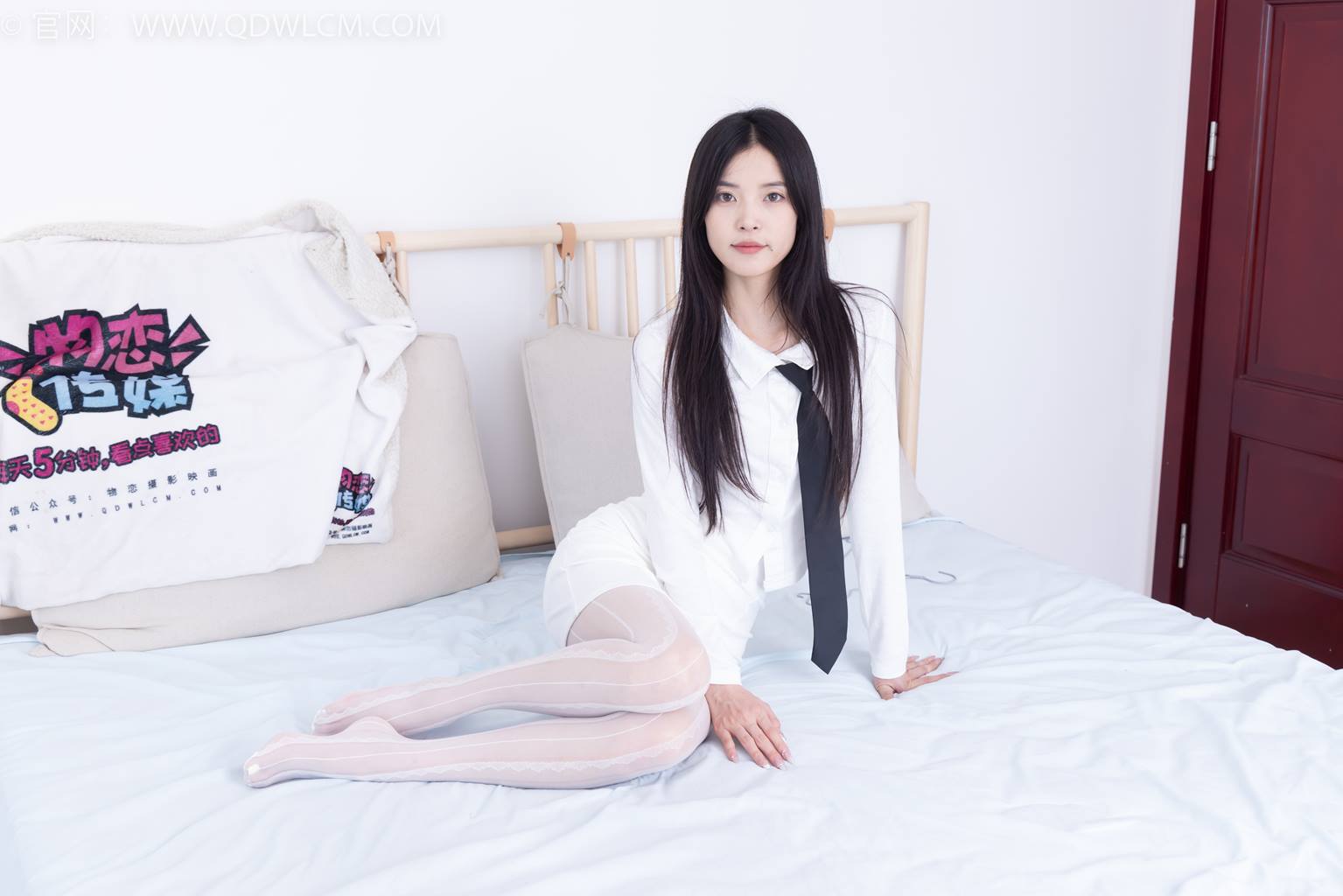 图片[47]-物恋传媒 NO.2431 茯苓-两双高跟鞋、两双丝[140P] – 速更版-美库