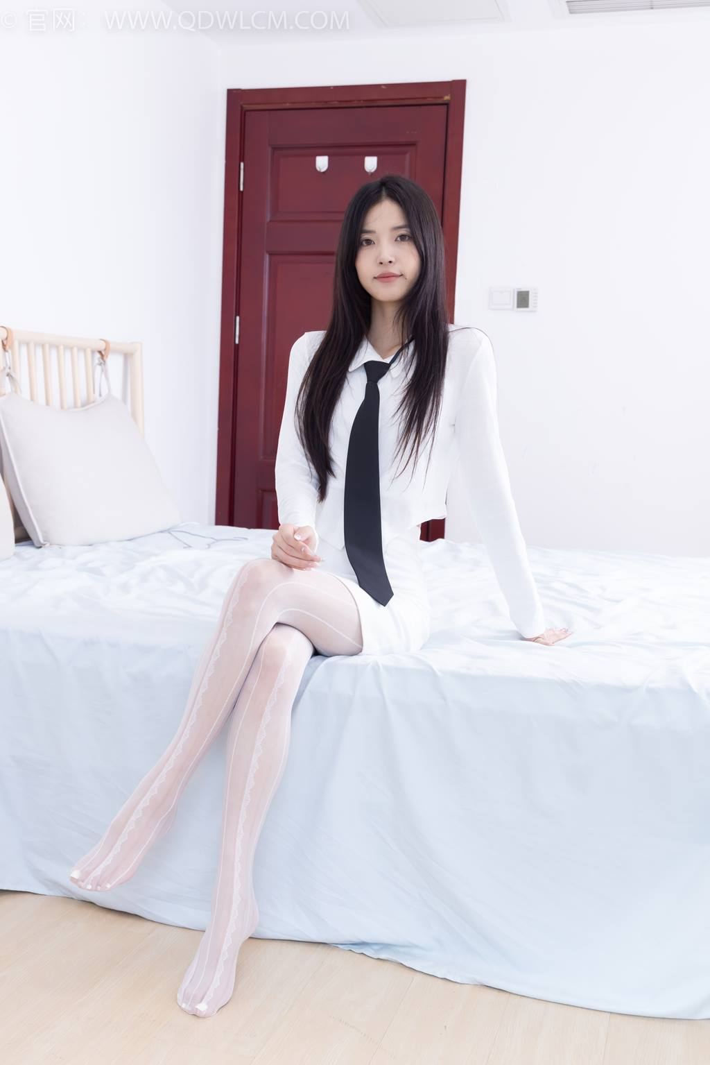 图片[55]-物恋传媒 NO.2431 茯苓-两双高跟鞋、两双丝[140P] – 速更版-美库