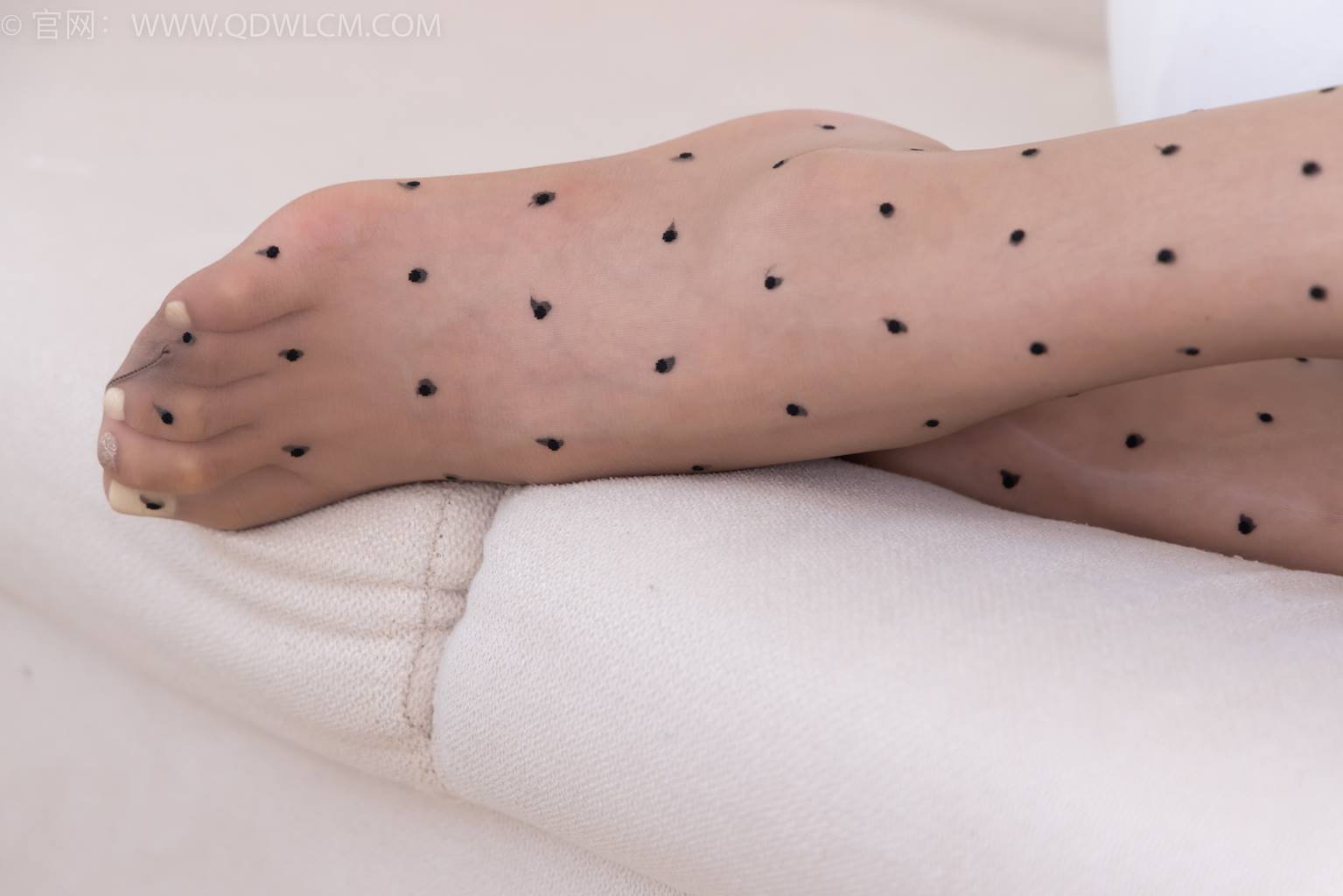 图片[105]-物恋传媒 NO.2431 茯苓-两双高跟鞋、两双丝[140P] – 速更版-美库