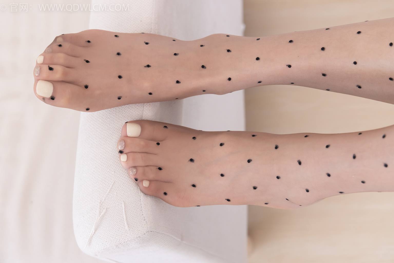 图片[128]-物恋传媒 NO.2431 茯苓-两双高跟鞋、两双丝[140P] – 速更版-美库