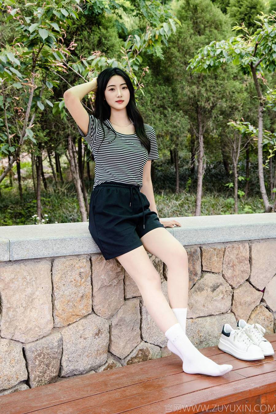 图片[18]-足愉心 NO.040 雅楠（搭配：体操服、白色短裙、白色棉袜、运动鞋）[80P] – 速更版-美库