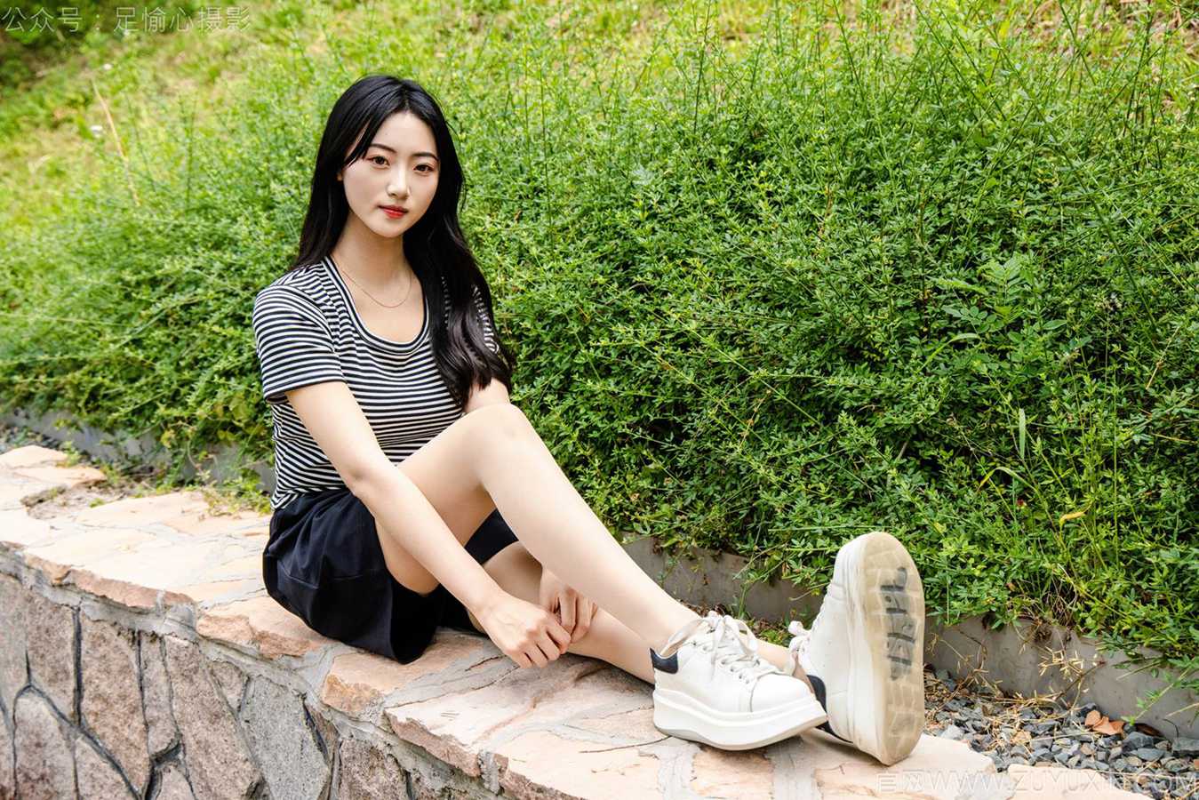 图片[29]-足愉心 NO.040 雅楠（搭配：体操服、白色短裙、白色棉袜、运动鞋）[80P] – 速更版-美库