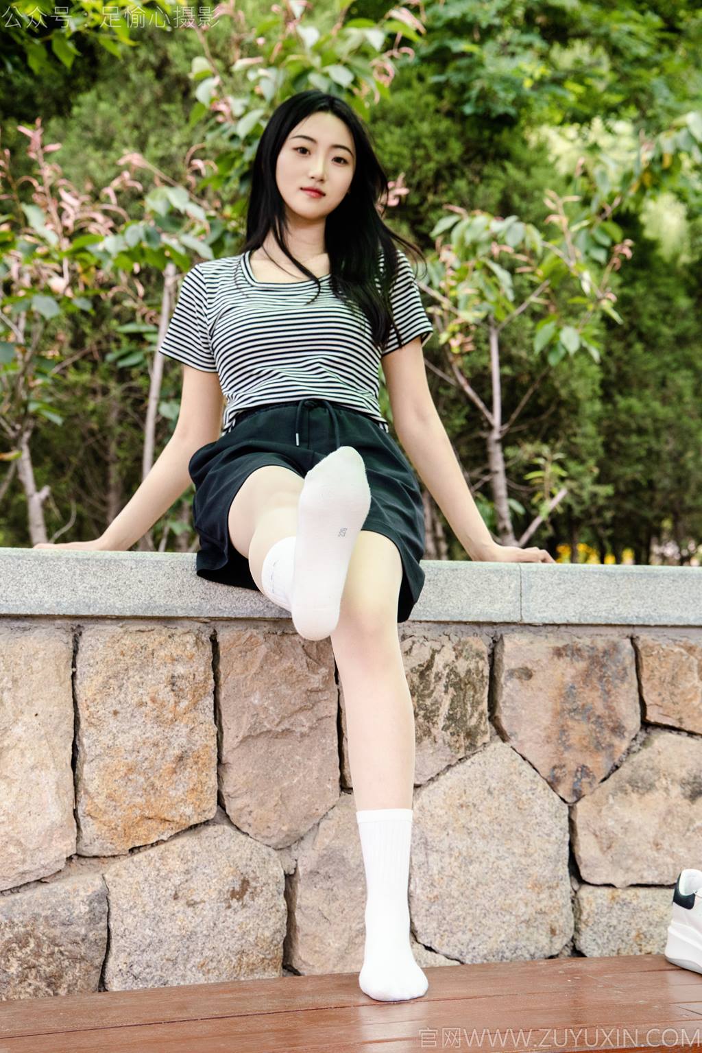 图片[77]-足愉心 NO.040 雅楠（搭配：体操服、白色短裙、白色棉袜、运动鞋）[80P] – 速更版-美库