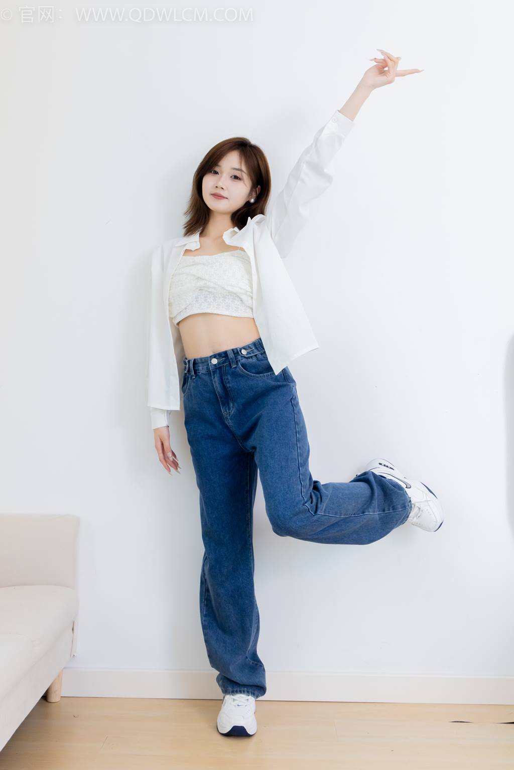 图片[114]-物恋传媒 NO.2432 橙子-运动鞋、白棉袜、裸足[130P] – 速更版-美库