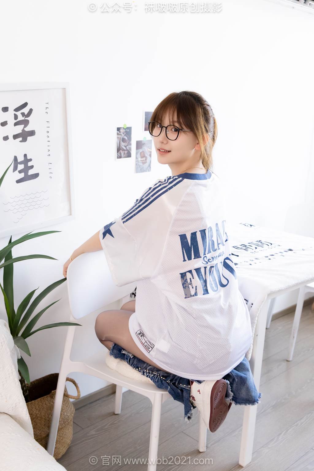 图片[15]-[BoBoSocks袜啵啵]NO.590 香菜-板鞋、短白棉袜、油亮薄黑丝、分体牛仔裤[113P] – 速更版-美库