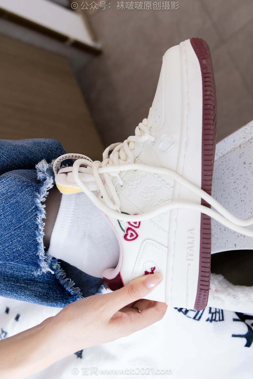 图片[113]-[BoBoSocks袜啵啵]NO.590 香菜-板鞋、短白棉袜、油亮薄黑丝、分体牛仔裤[113P] – 速更版-美库