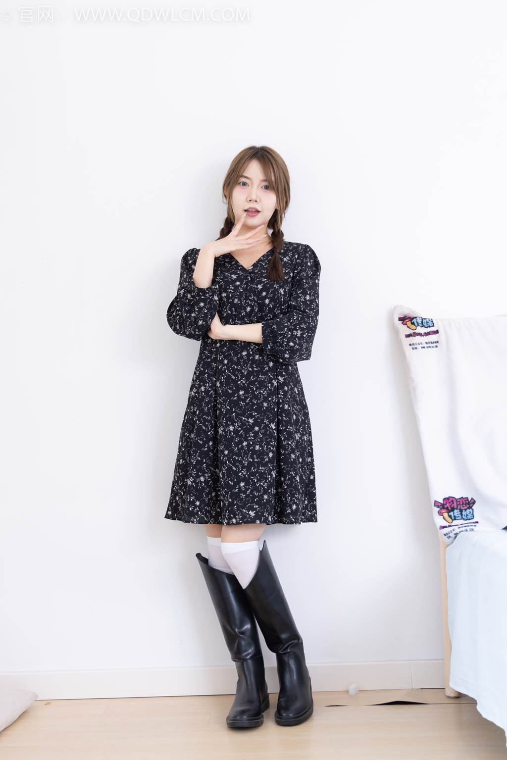 图片[10]-物恋传媒 NO.2435 小曦-长靴、高跟鞋、过膝袜[135P] – 速更版-美库