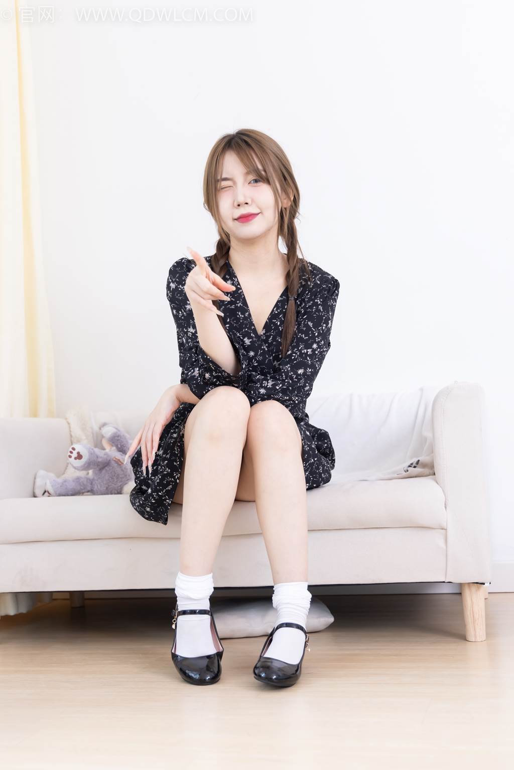 图片[32]-物恋传媒 NO.2435 小曦-长靴、高跟鞋、过膝袜[135P] – 速更版-美库