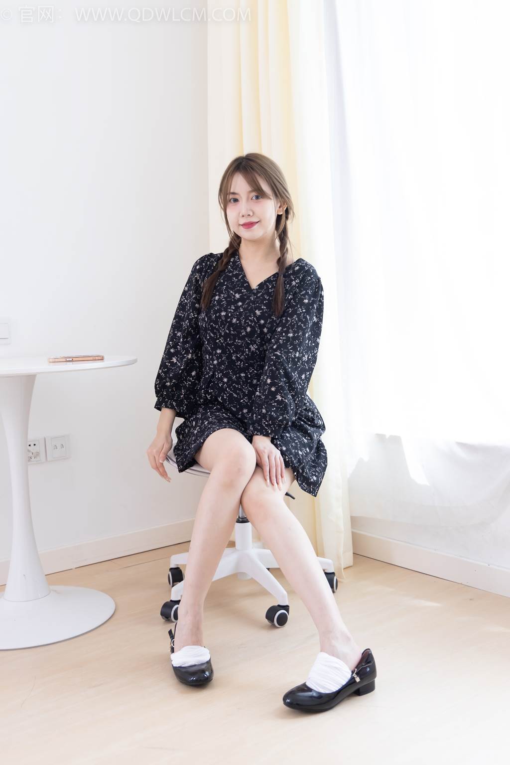 图片[33]-物恋传媒 NO.2435 小曦-长靴、高跟鞋、过膝袜[135P] – 速更版-美库