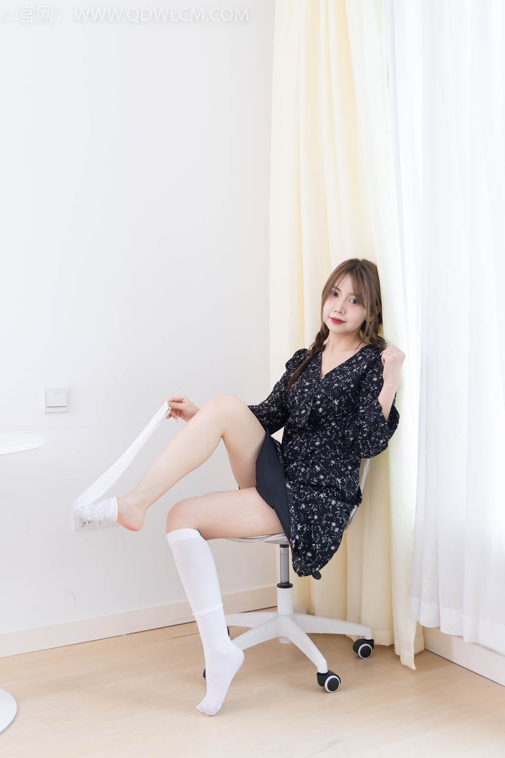 图片[79]-物恋传媒 NO.2435 小曦-长靴、高跟鞋、过膝袜[135P] – 速更版-美库