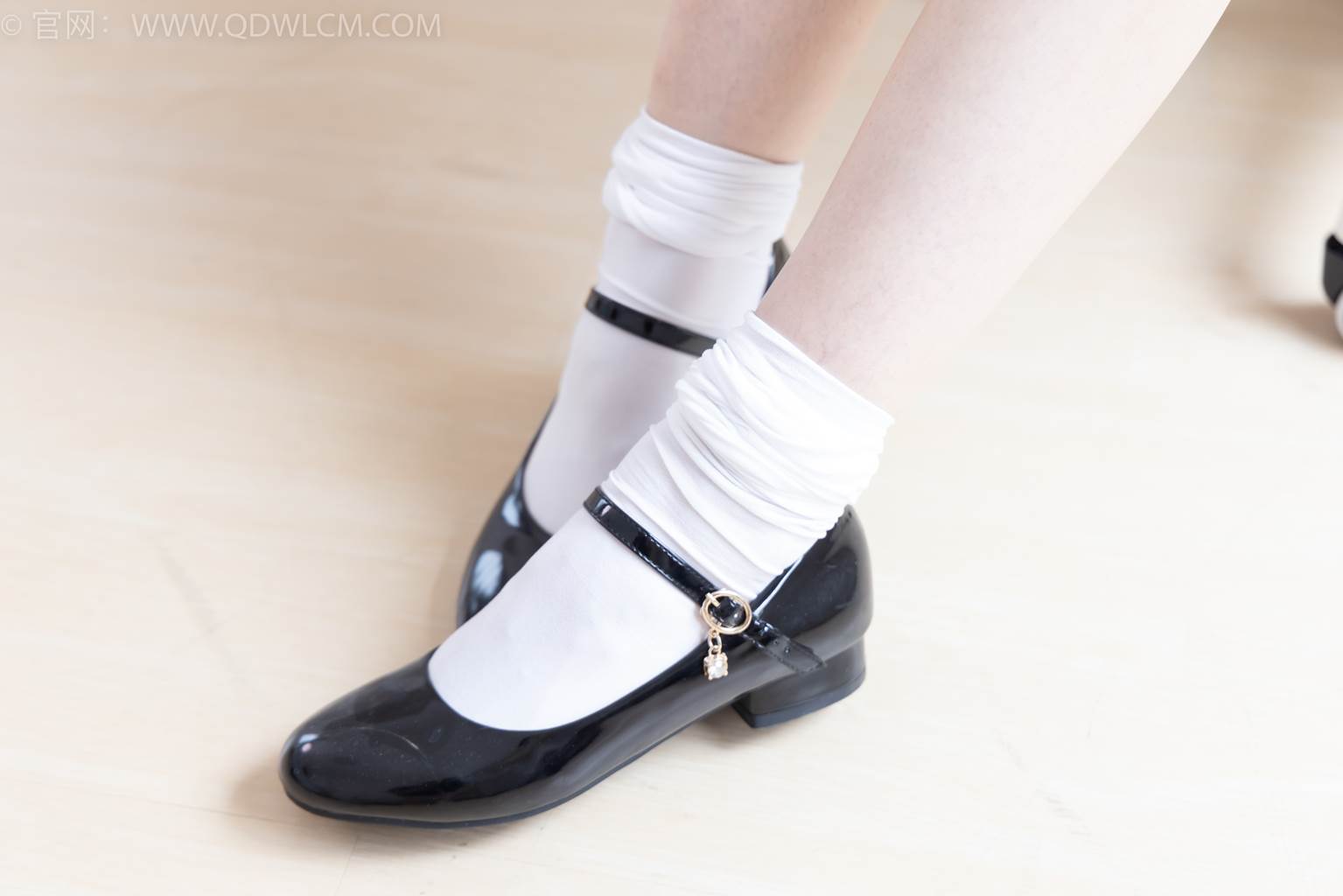 图片[121]-物恋传媒 NO.2435 小曦-长靴、高跟鞋、过膝袜[135P] – 速更版-美库