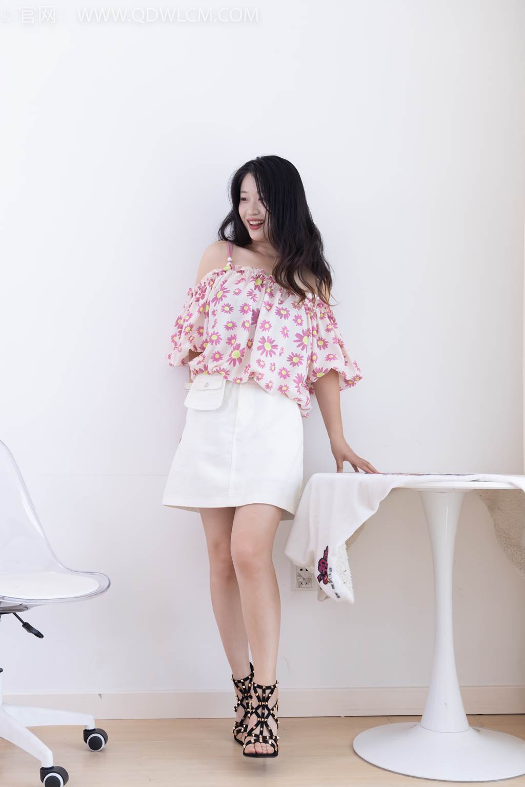 图片[64]-物恋传媒 NO.2437 小紫-两双高跟凉鞋、薄肉丝、裸足[123P] – 速更版-美库