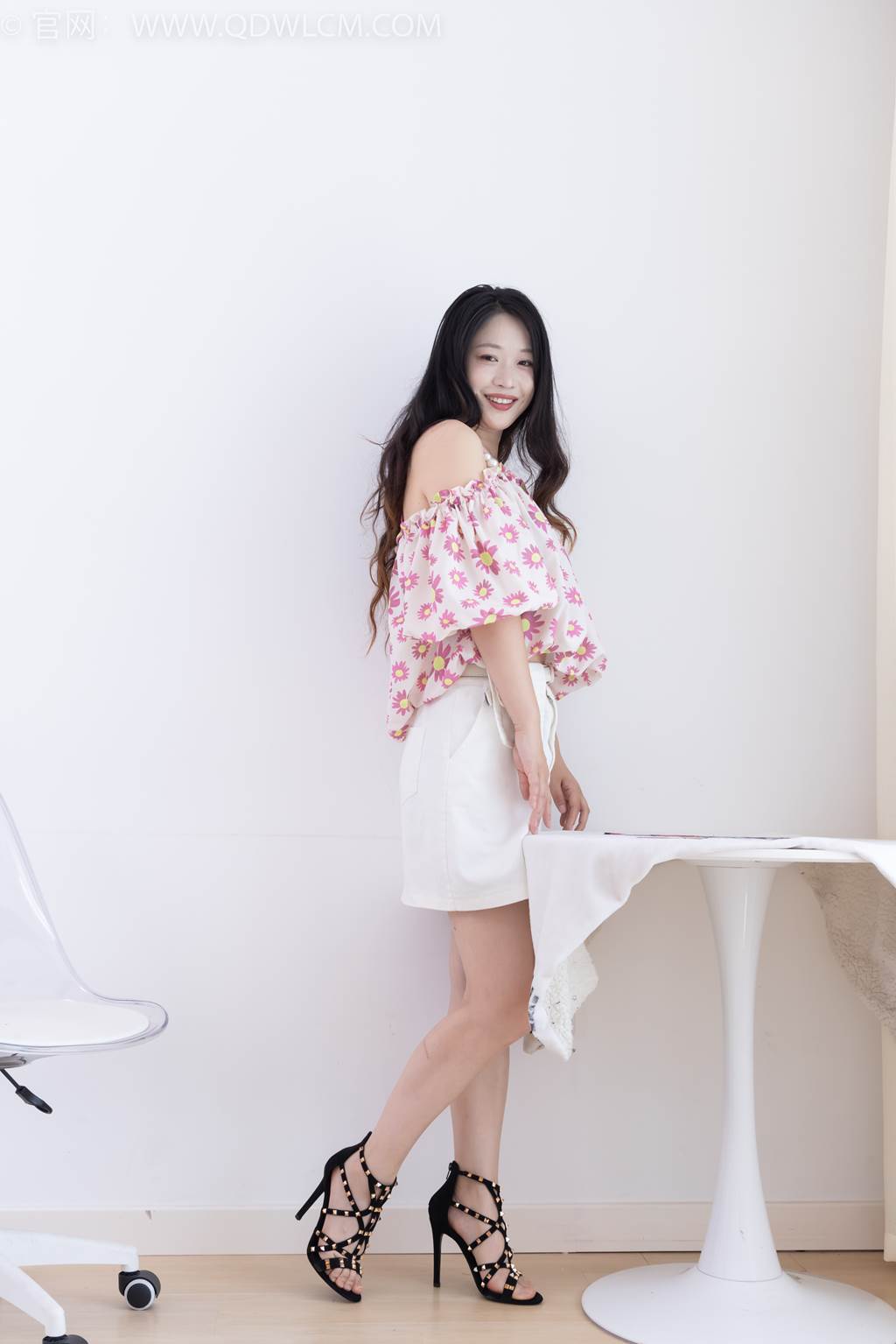 图片[78]-物恋传媒 NO.2437 小紫-两双高跟凉鞋、薄肉丝、裸足[123P] – 速更版-美库