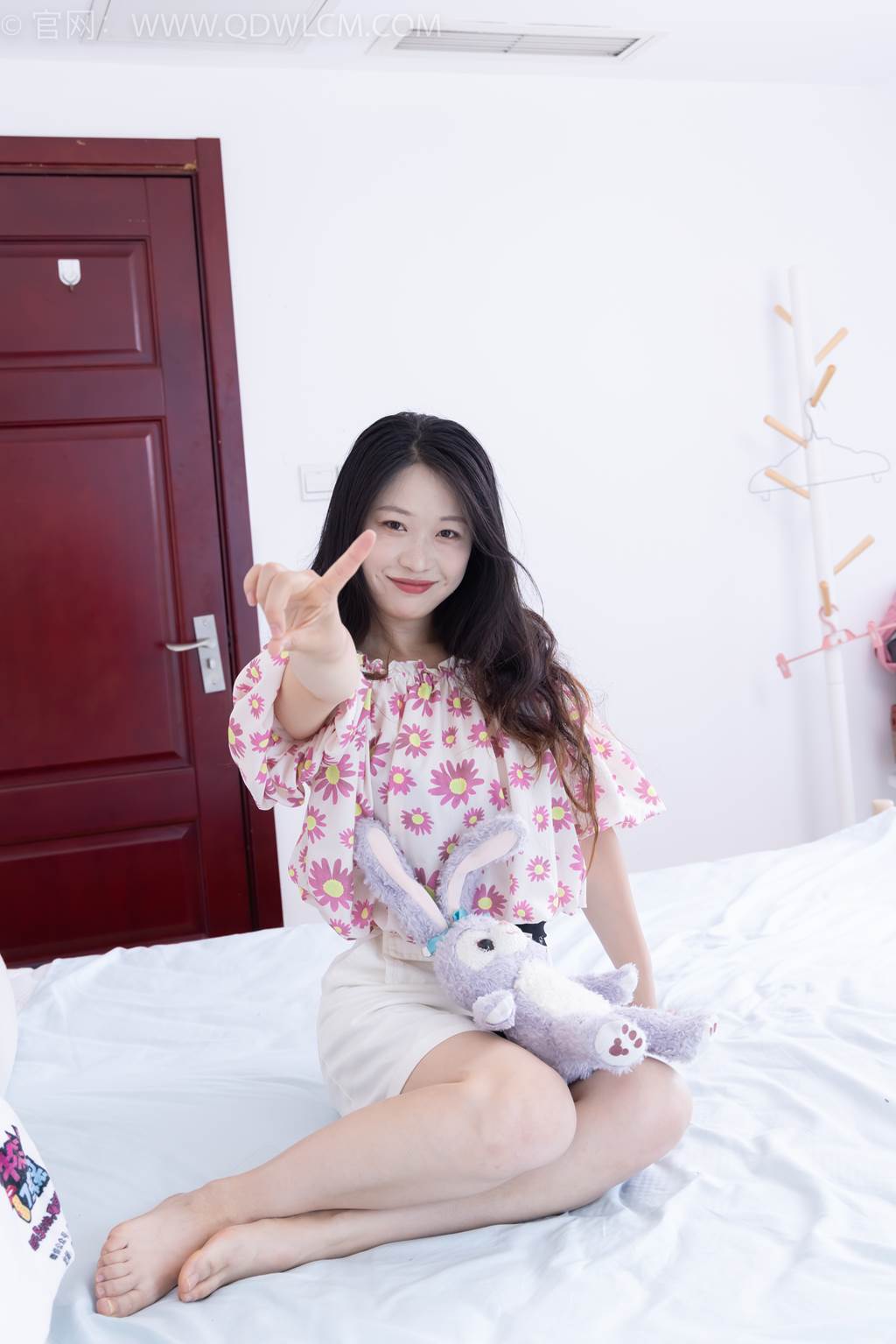 图片[121]-物恋传媒 NO.2437 小紫-两双高跟凉鞋、薄肉丝、裸足[123P] – 速更版-美库