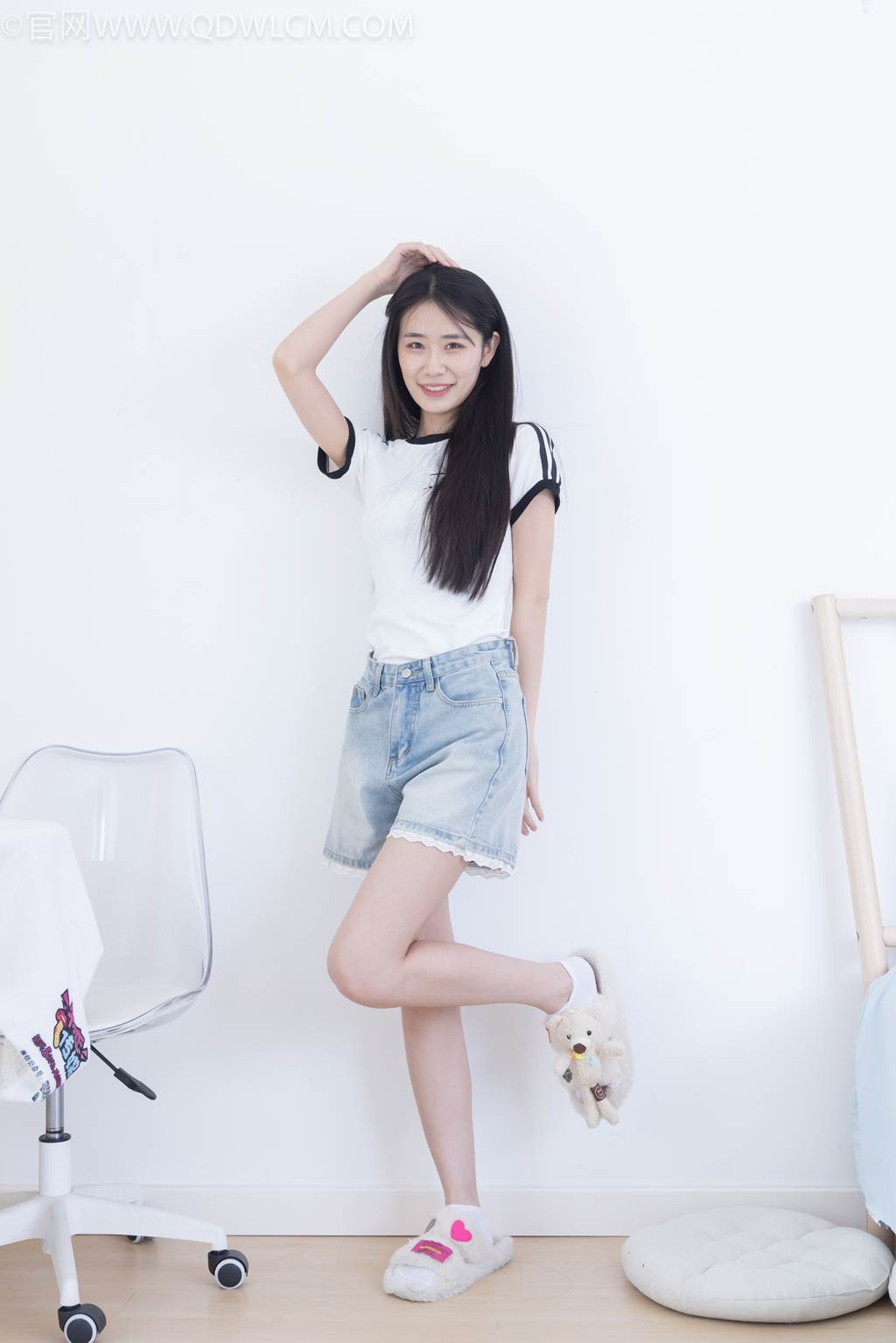 图片[94]-物恋传媒 NO.2439 菜菜-拖鞋、白棉袜[121P] – 速更版-美库