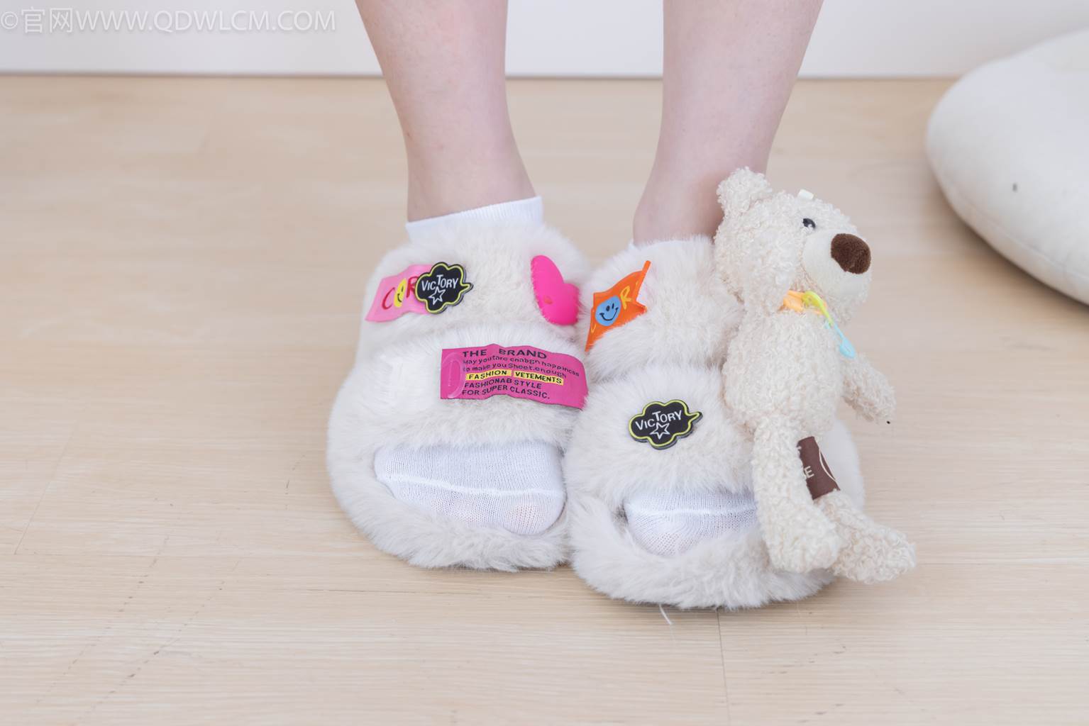 图片[115]-物恋传媒 NO.2439 菜菜-拖鞋、白棉袜[121P] – 速更版-美库