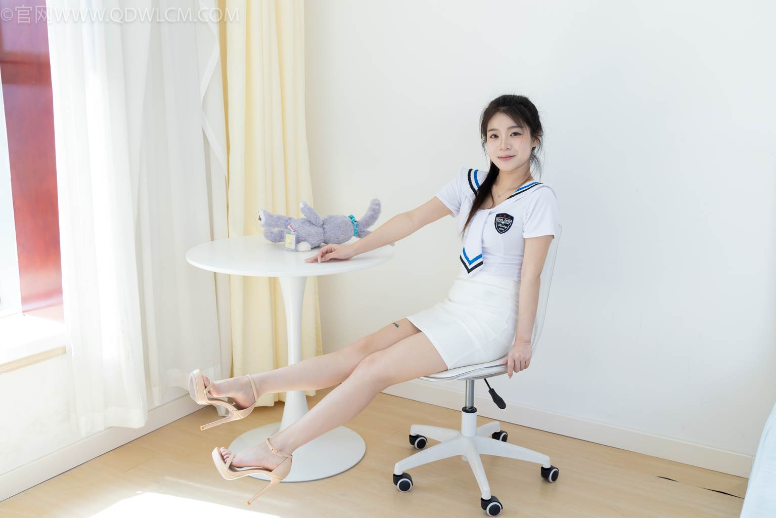 图片[16]-物恋传媒 NO.2440 闪闪-高跟凉鞋、薄白丝[133P] – 速更版-美库