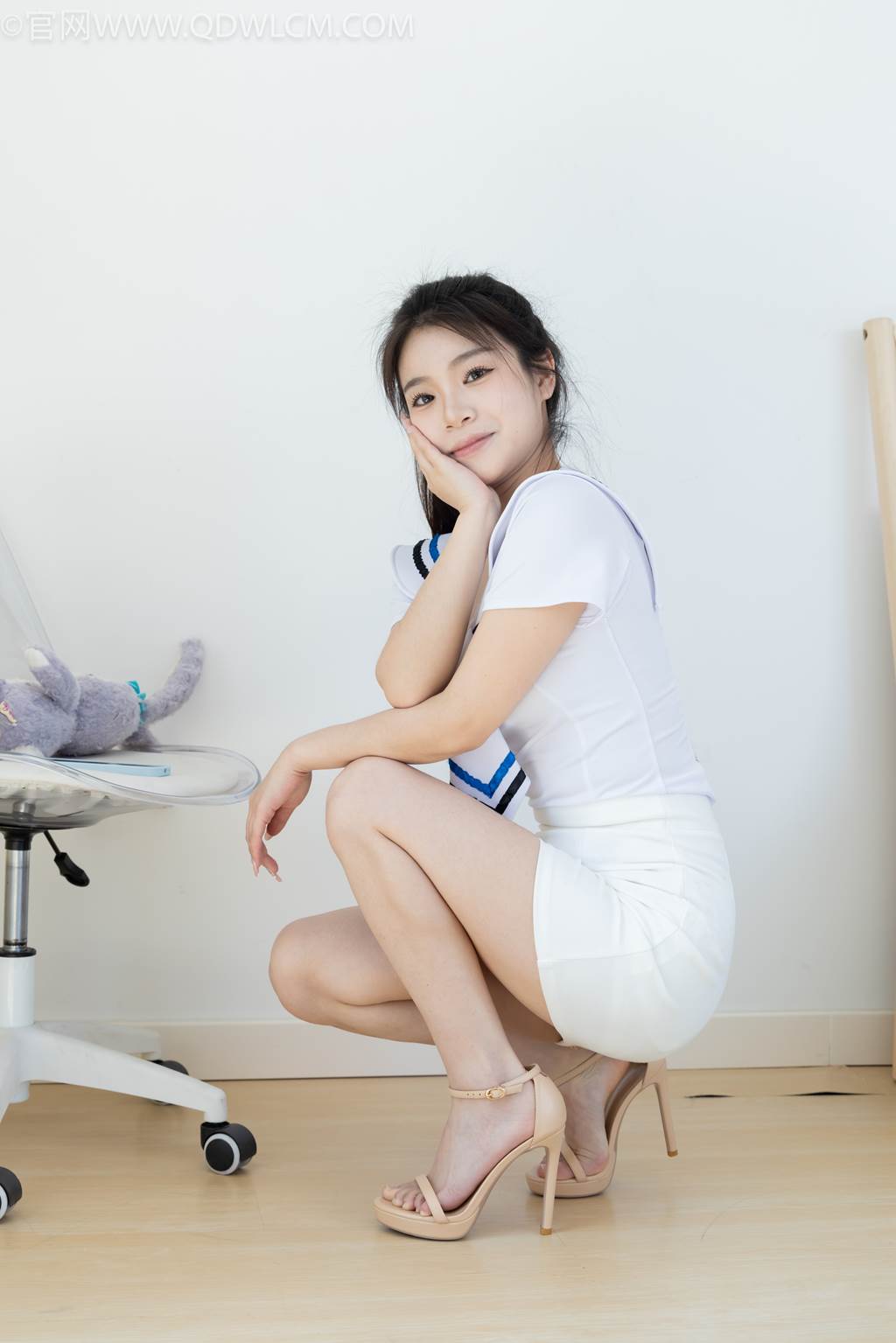 图片[36]-物恋传媒 NO.2440 闪闪-高跟凉鞋、薄白丝[133P] – 速更版-美库