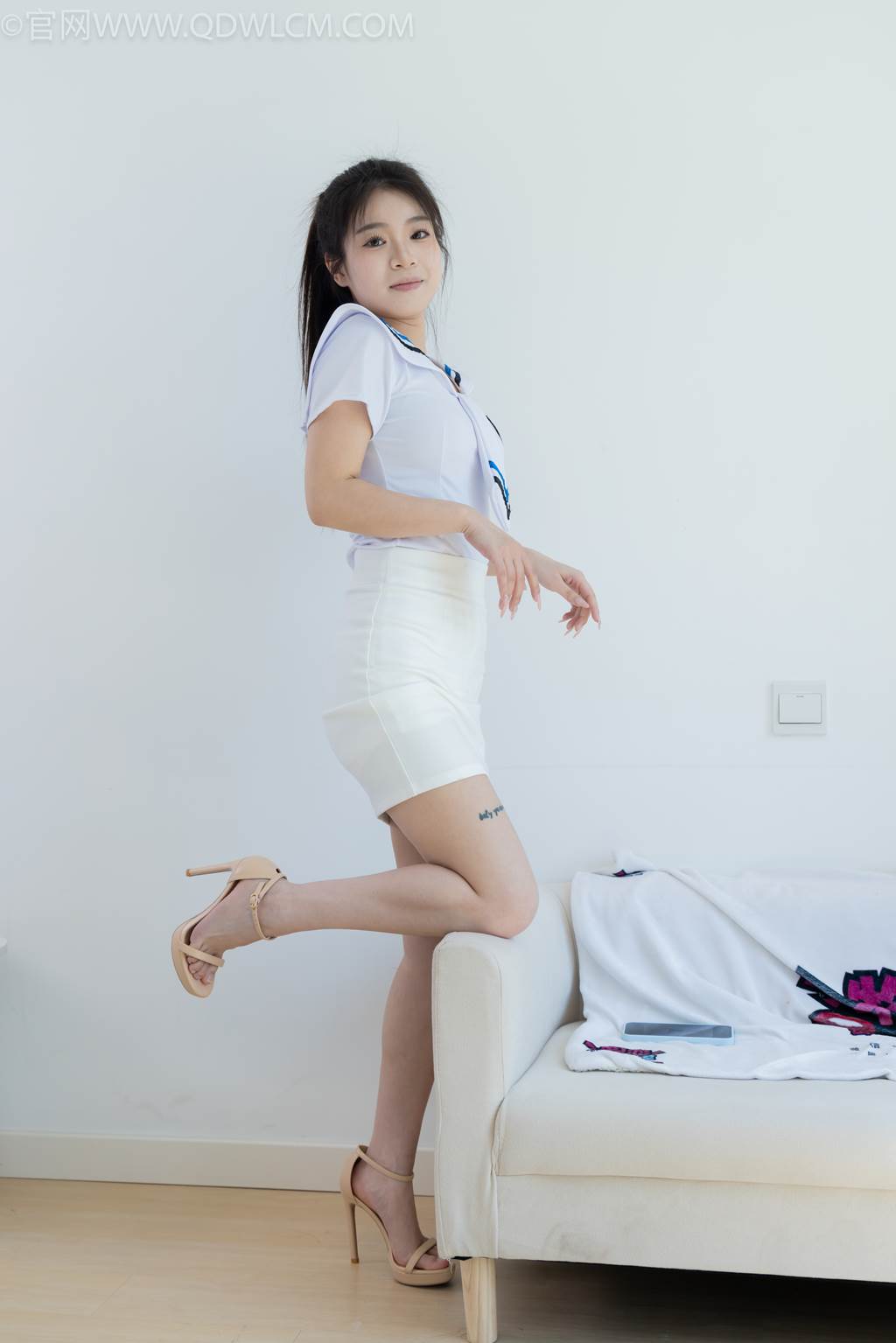 图片[90]-物恋传媒 NO.2440 闪闪-高跟凉鞋、薄白丝[133P] – 速更版-美库