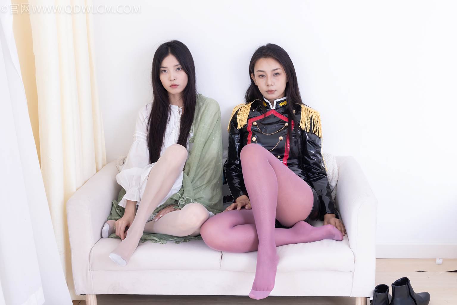 图片[14]-物恋传媒 NO.2442 茯苓&岚岚-高跟鞋、短靴、薄粉丝、薄白丝套薄灰丝[164P] – 速更版-美库