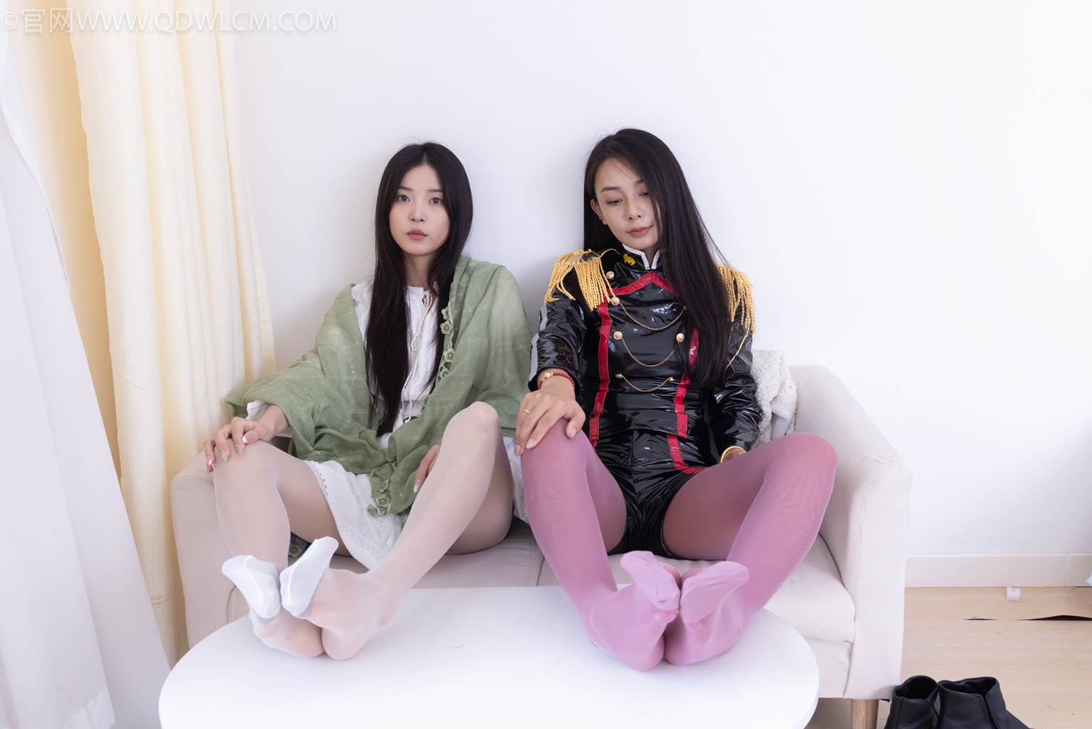 图片[18]-物恋传媒 NO.2442 茯苓&岚岚-高跟鞋、短靴、薄粉丝、薄白丝套薄灰丝[164P] – 速更版-美库