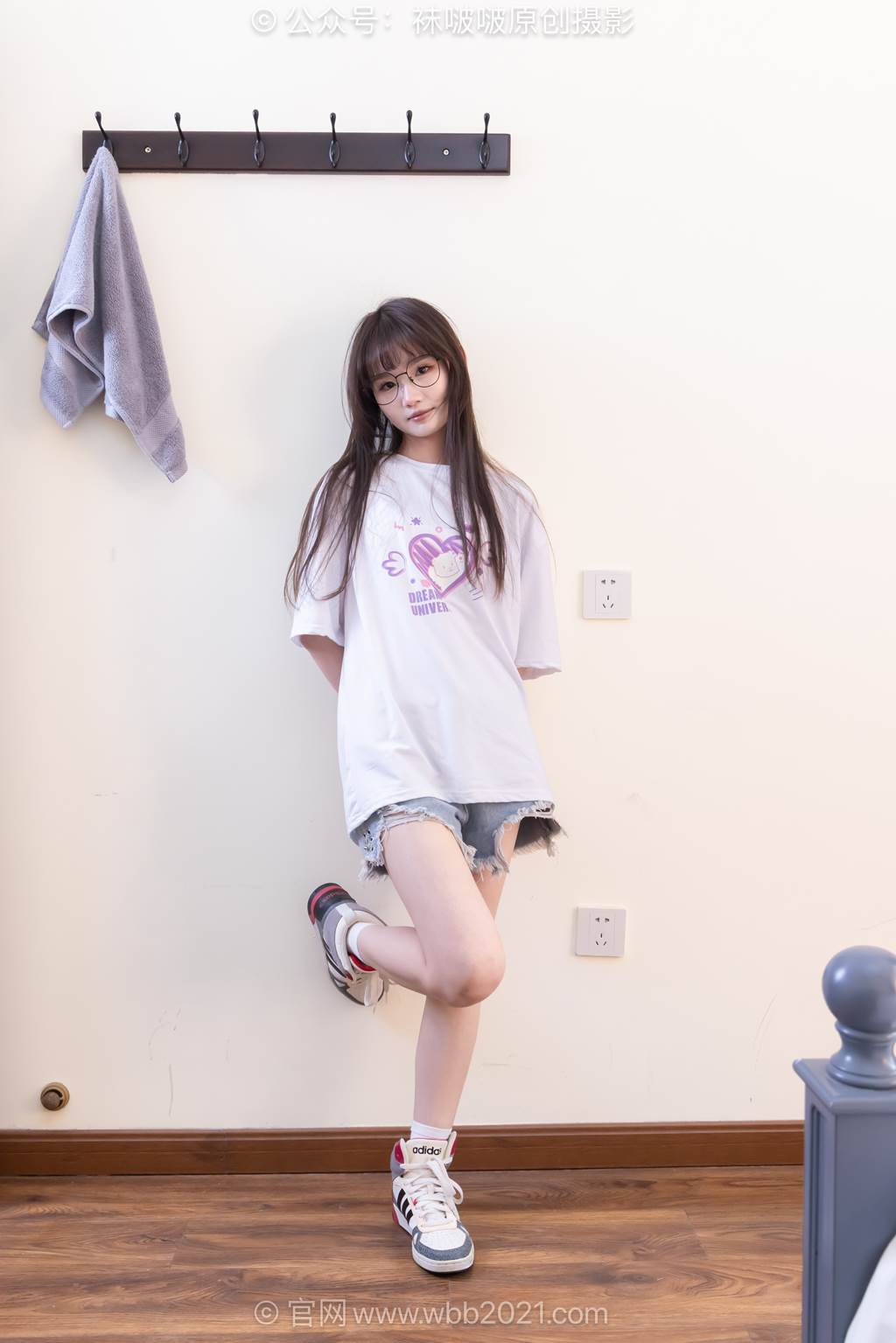 图片[86]-[BoBoSocks袜啵啵]NO.593 甜甜圈-板鞋、帆布鞋、白棉袜[128P] – 速更版-美库