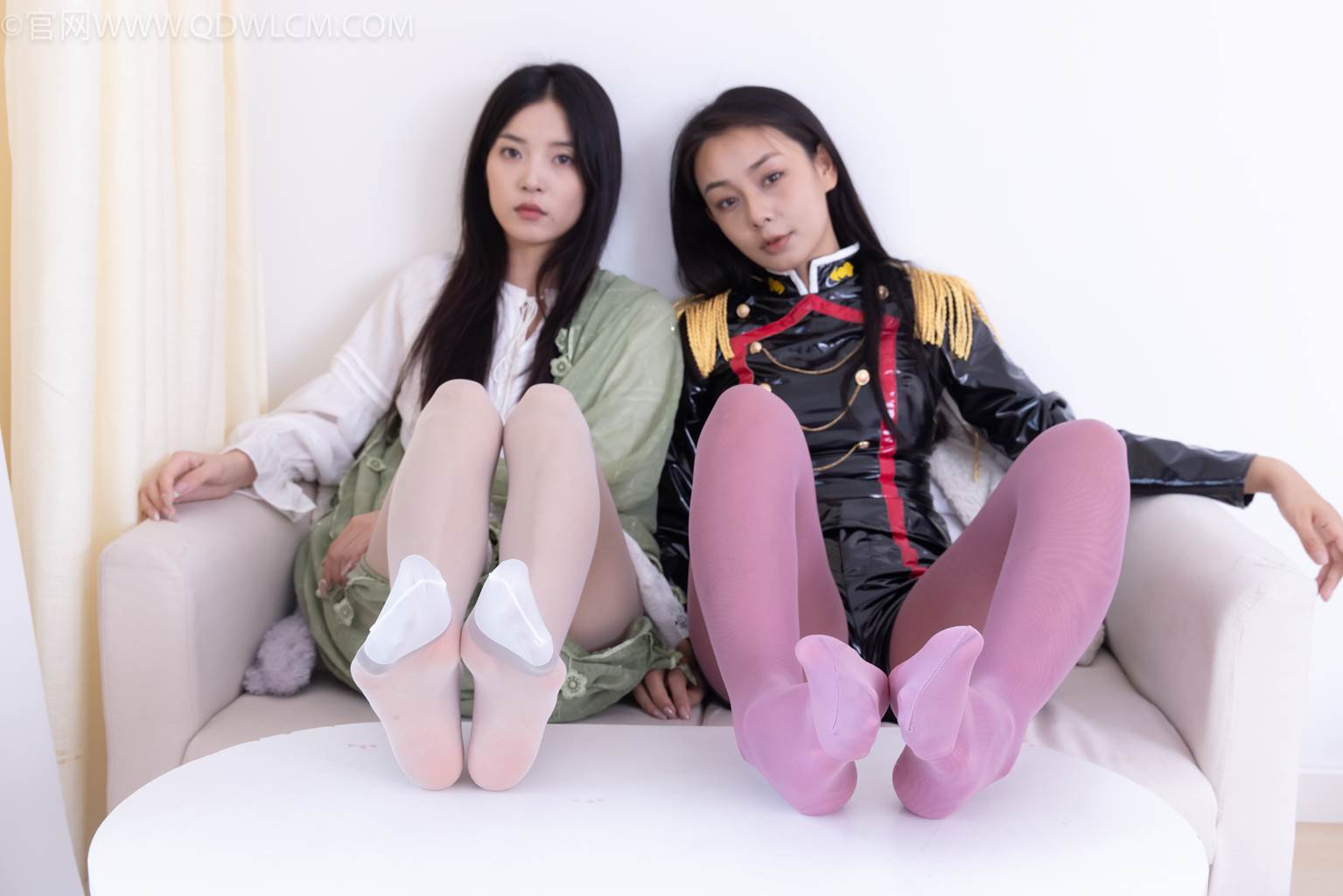 图片[31]-物恋传媒 NO.2442 茯苓&岚岚-高跟鞋、短靴、薄粉丝、薄白丝套薄灰丝[164P] – 速更版-美库