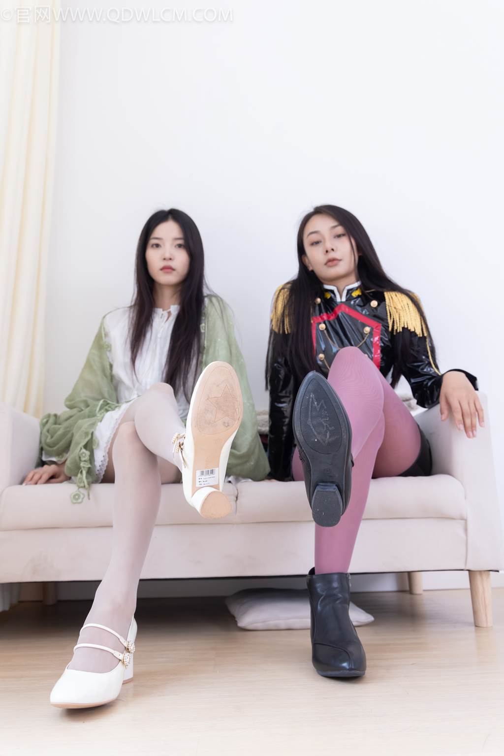 图片[34]-物恋传媒 NO.2442 茯苓&岚岚-高跟鞋、短靴、薄粉丝、薄白丝套薄灰丝[164P] – 速更版-美库