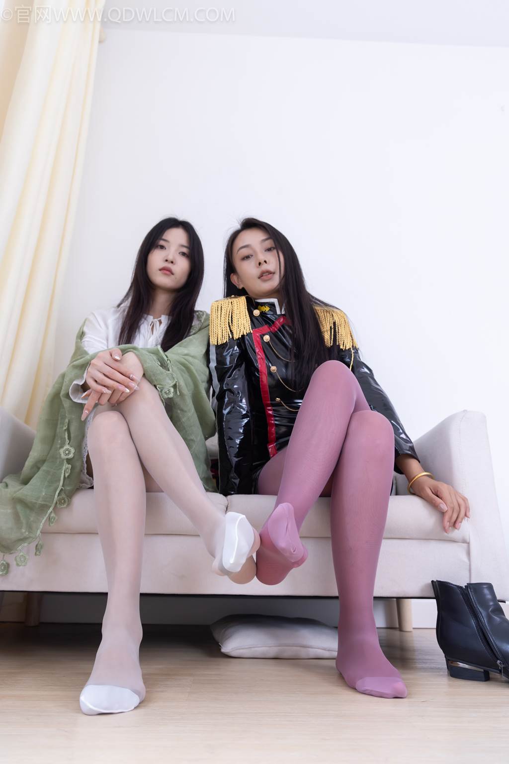 图片[161]-物恋传媒 NO.2442 茯苓&岚岚-高跟鞋、短靴、薄粉丝、薄白丝套薄灰丝[164P] – 速更版-美库