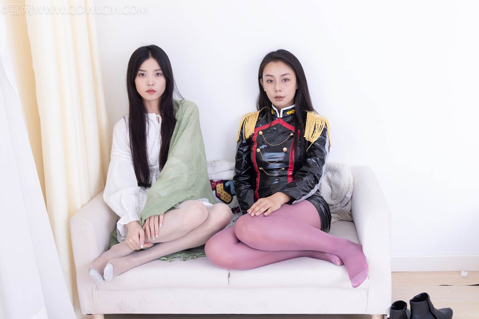 图片[164]-物恋传媒 NO.2442 茯苓&岚岚-高跟鞋、短靴、薄粉丝、薄白丝套薄灰丝[164P] – 速更版-美库