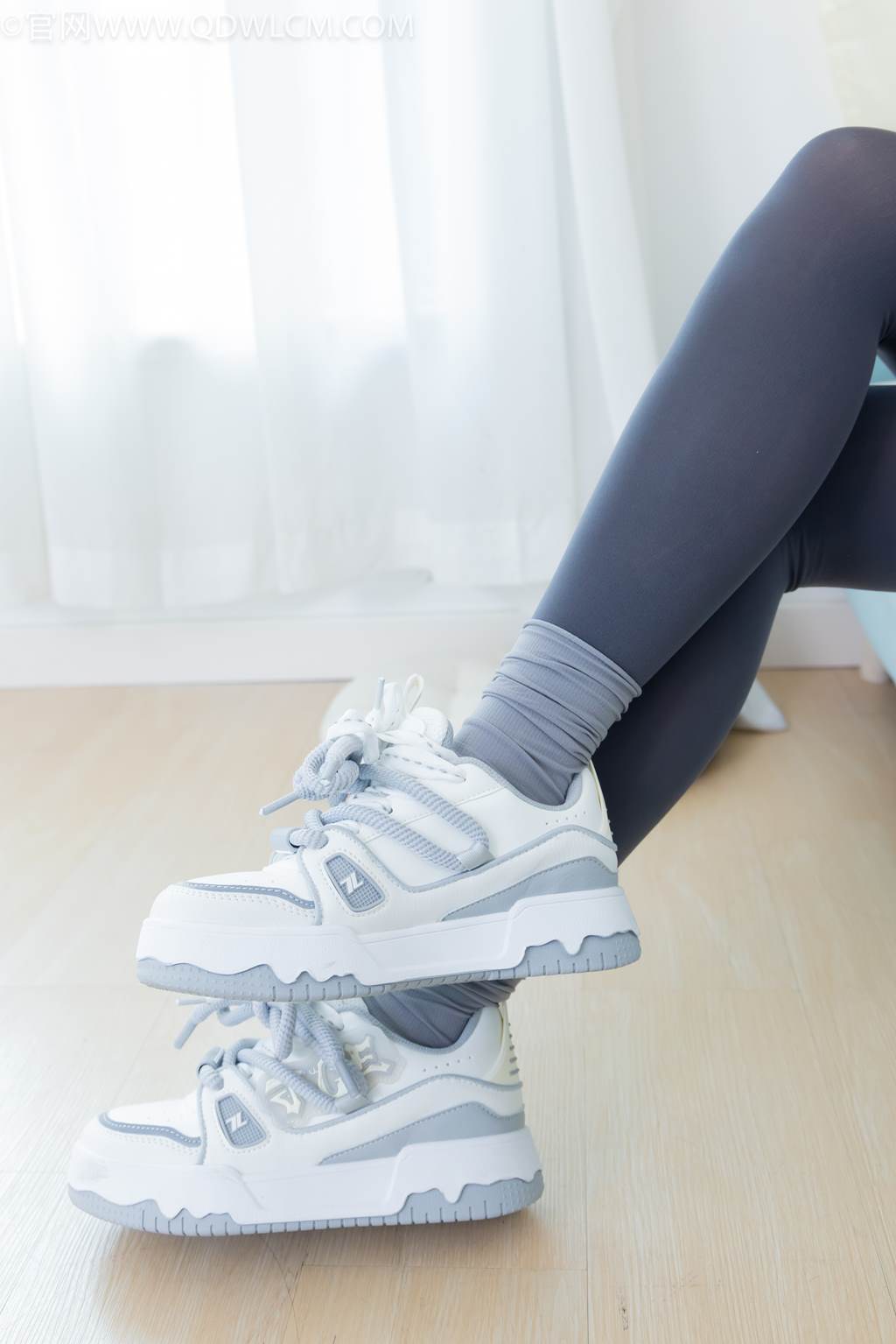 图片[14]-物恋传媒 NO.2443 恬恬-体操服、板鞋、厚灰丝、灰色冰丝袜[163P] – 速更版-美库