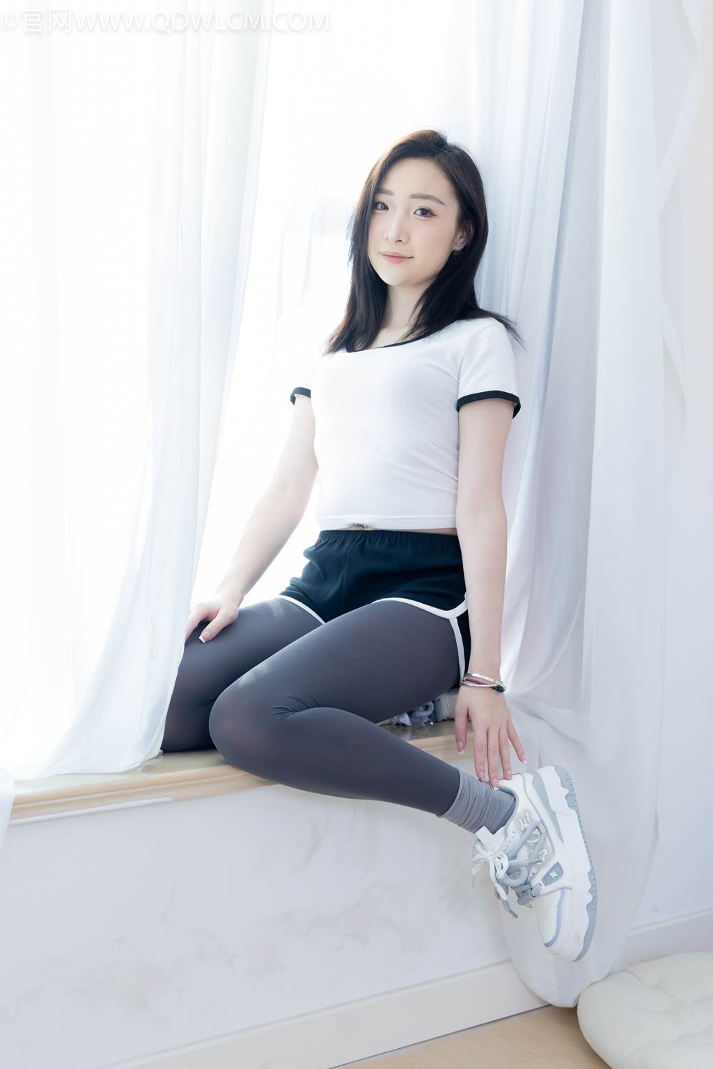 图片[16]-物恋传媒 NO.2443 恬恬-体操服、板鞋、厚灰丝、灰色冰丝袜[163P] – 速更版-美库