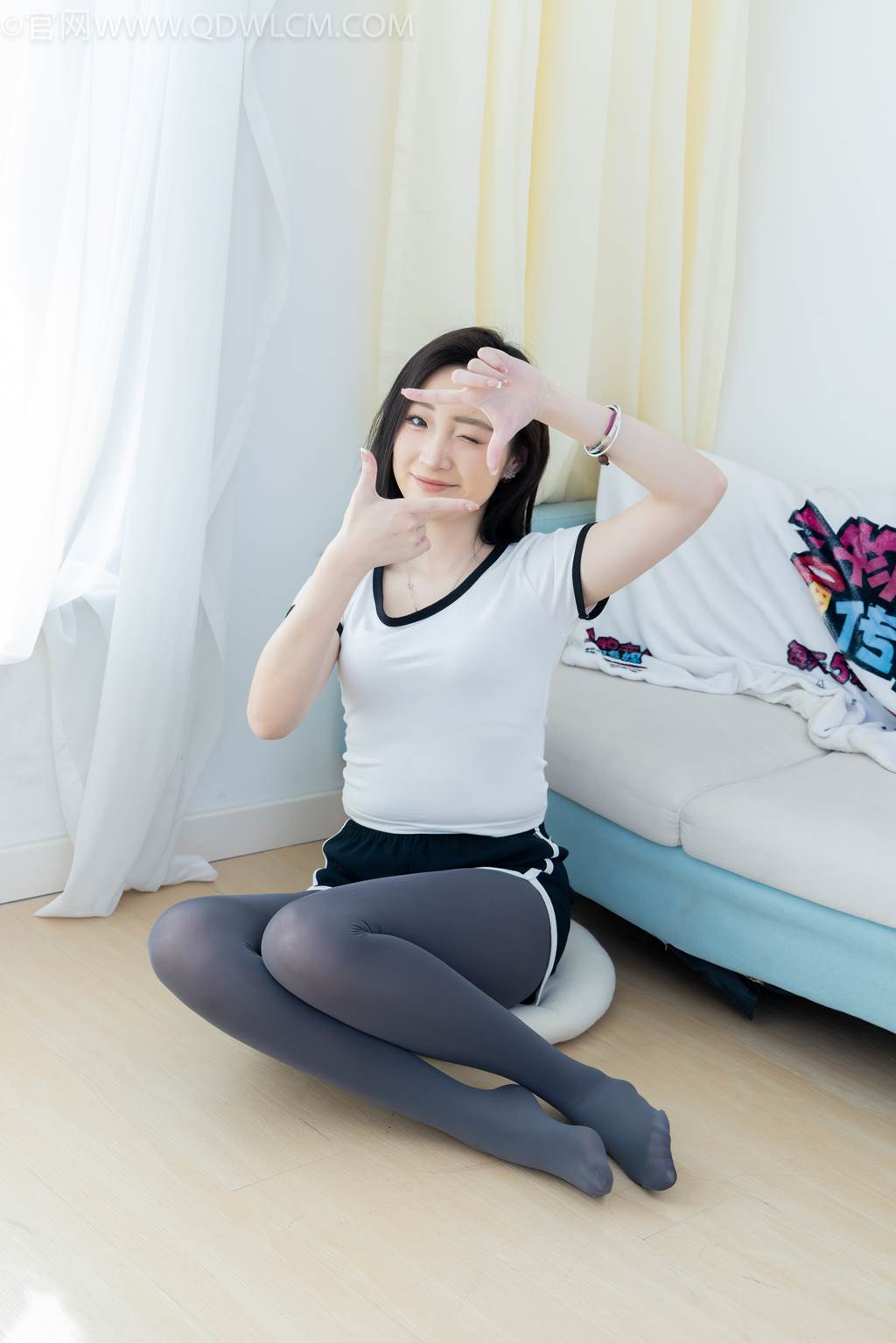 图片[88]-物恋传媒 NO.2443 恬恬-体操服、板鞋、厚灰丝、灰色冰丝袜[163P] – 速更版-美库